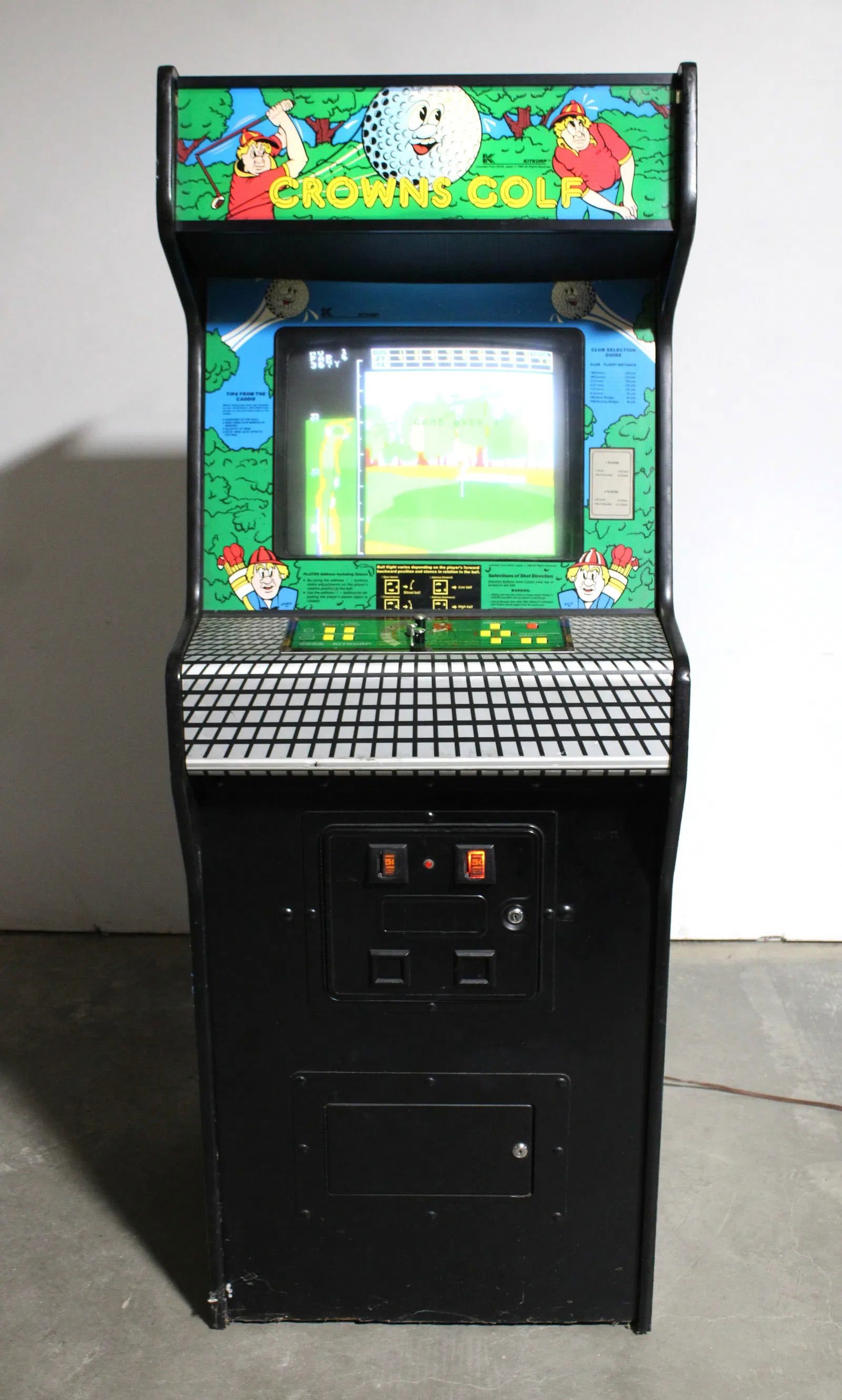 Crown's Golf Arcade Game in Williams Cabinet (1 of 4)
