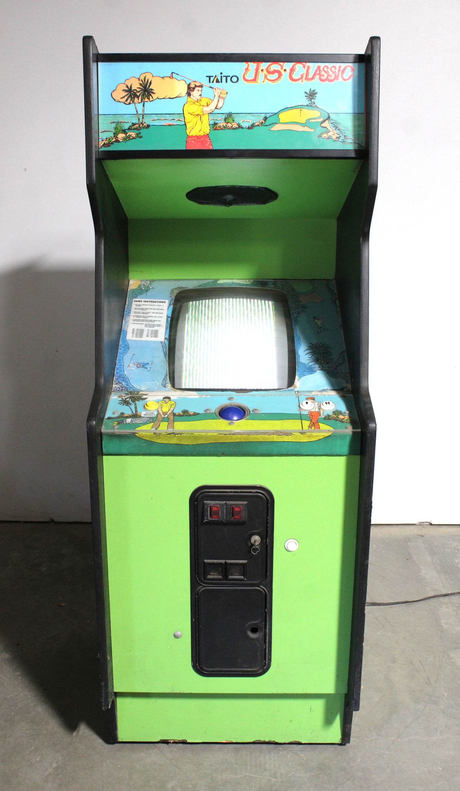 Taito U.S. Classic Golf Arcade Game (1 of 4)