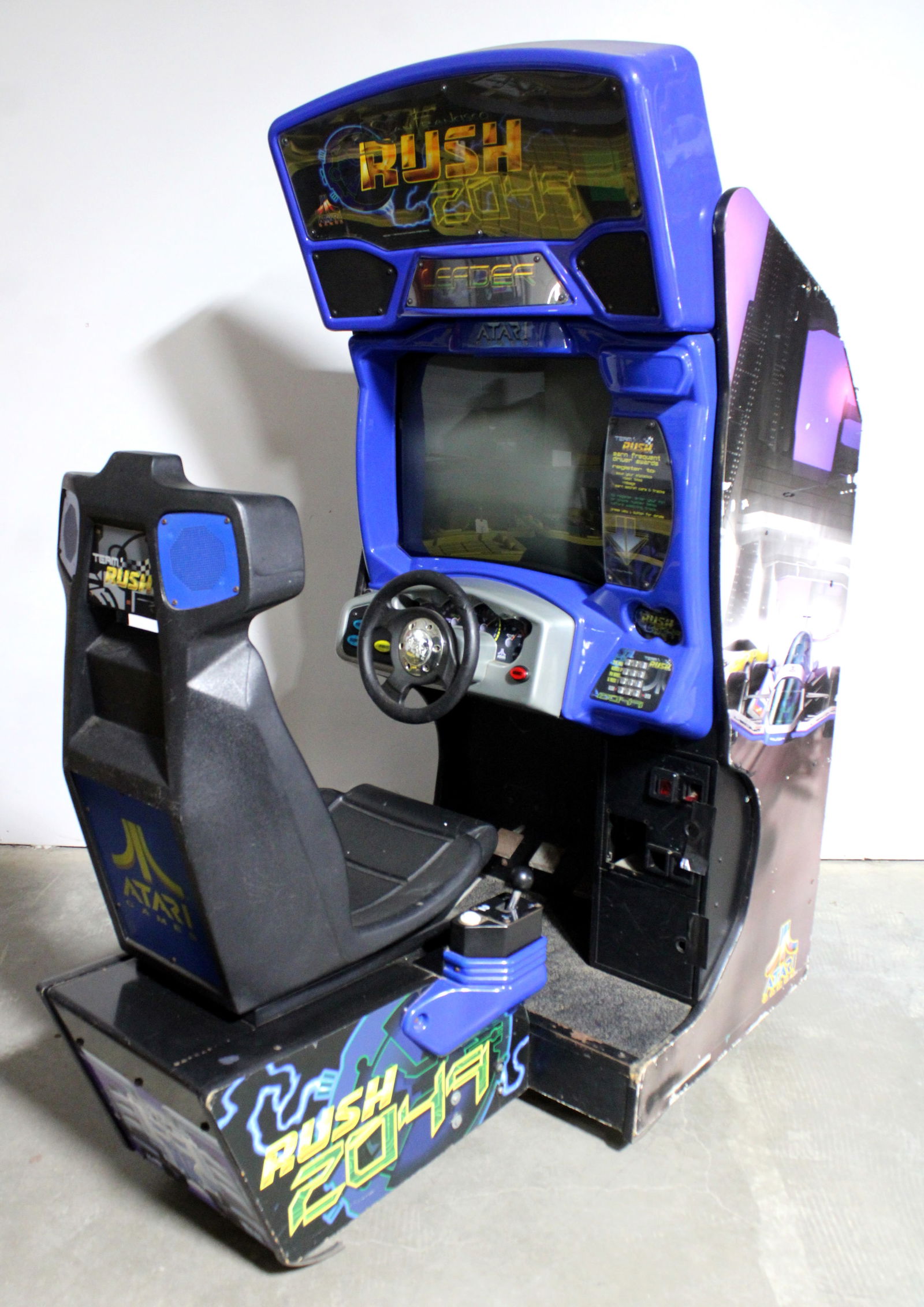 San Francisco Rush 2049 Sit Down Racing Arcade Game (1 of 4)