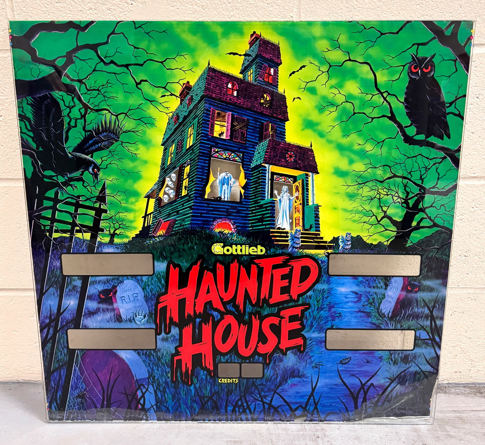 Gottlieb Haunted House Pinball Backglass: This item requires third-party shipping or pickup arrangements to be made. *Please note that this is a remote auction. All items are located in Acushnet, Massachusetts. Please see terms for pickup det