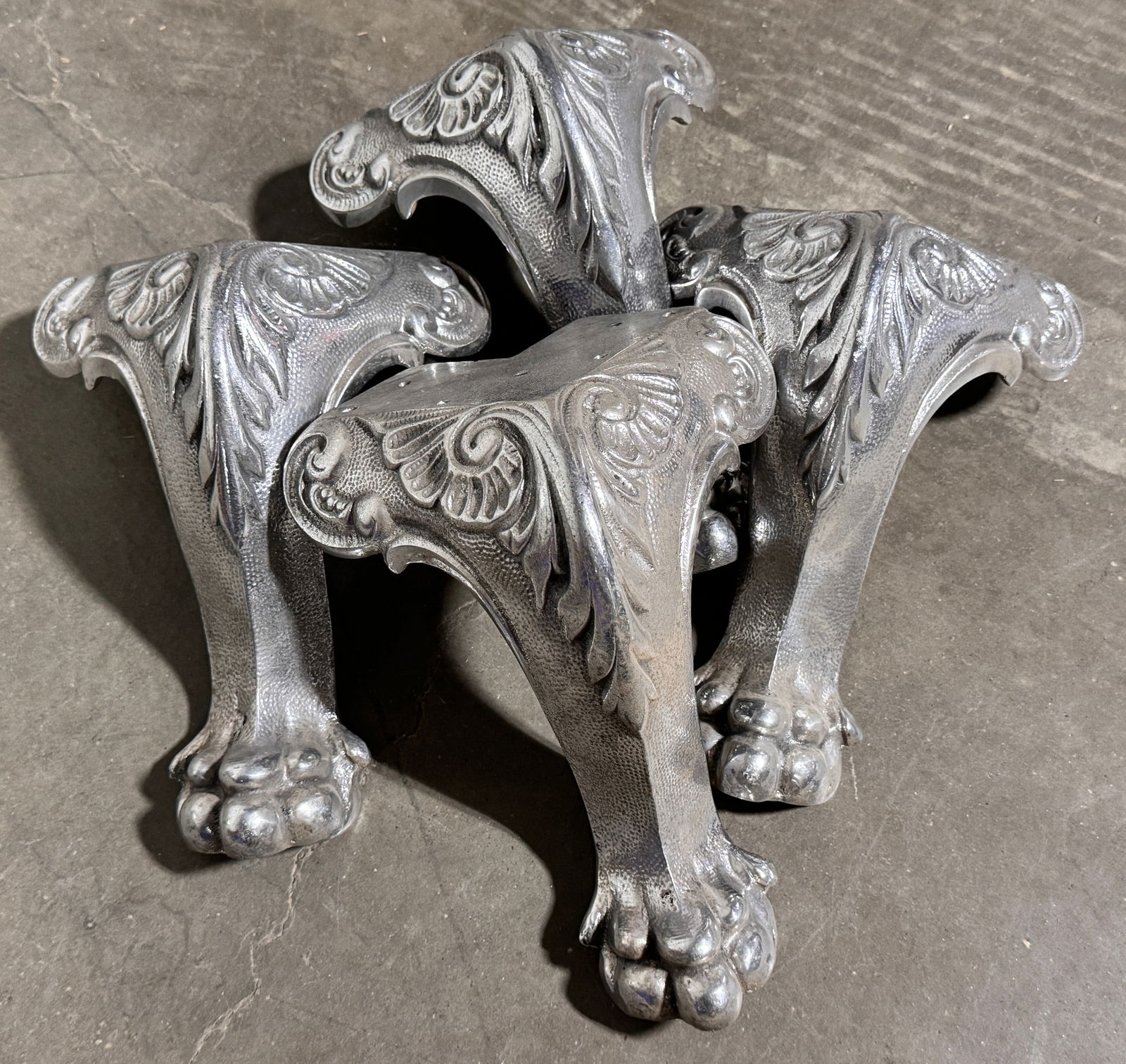 Cast Feet For Coin Op Arcade, Lot 2 (1 of 2)