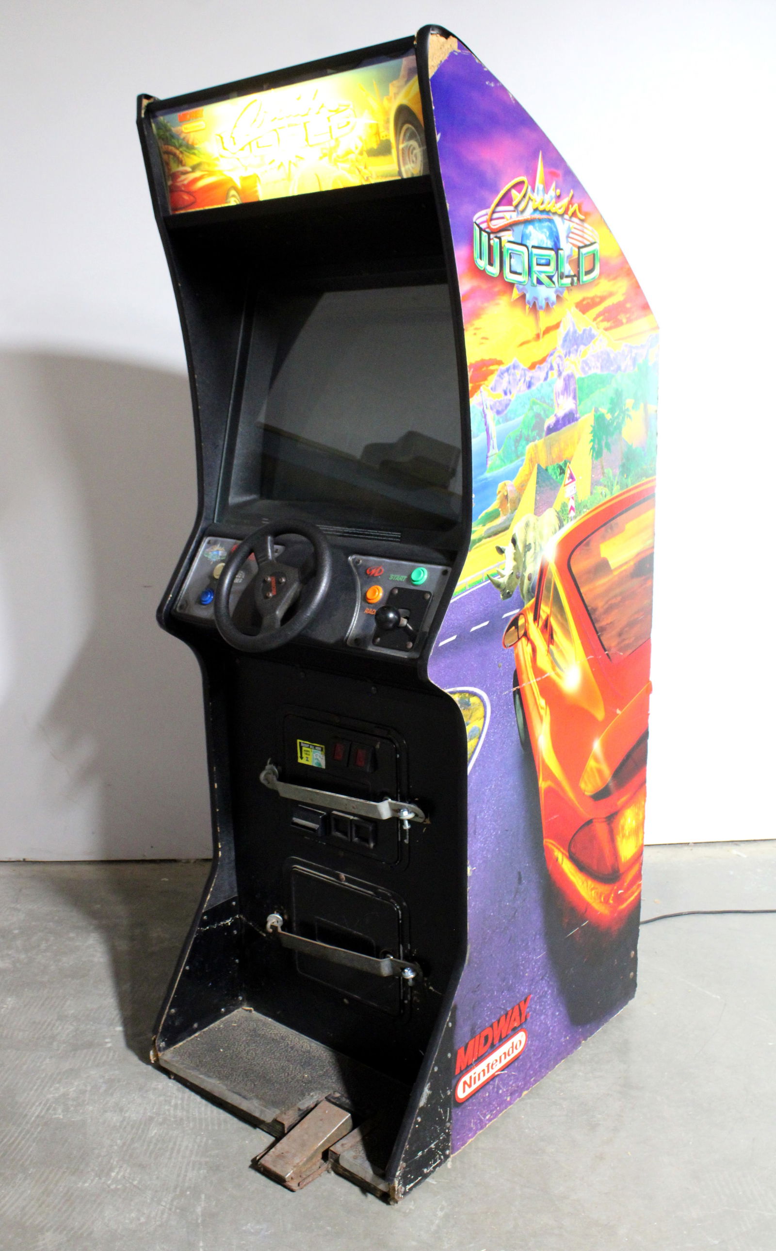 Midway Cruis'n World Upright Arcade Game (1 of 3)