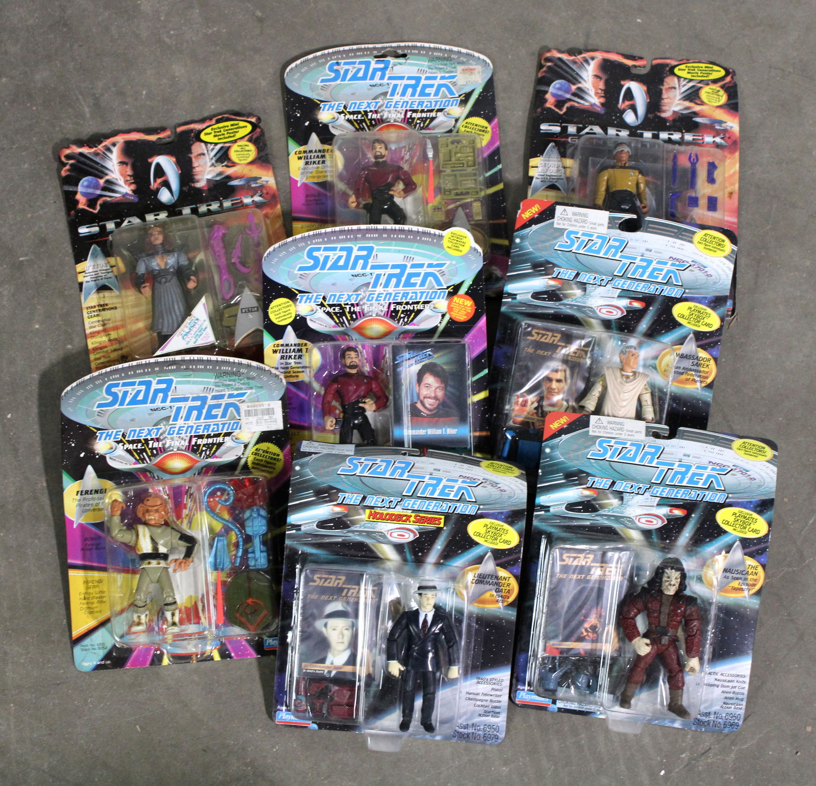 Star Trek Collectible Action Figures: Total of 8. In-house shipping available.