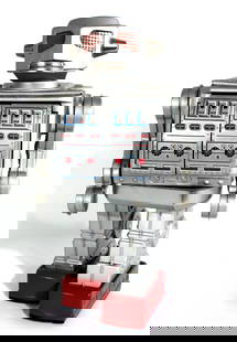 Super Space Giant Battery Op Robot: Powers on. Has "shooting" sound. Inside chest motion is working with lights. Reach out to auction house for a video. In-house shipping available. Dimensions: 16 x 9 x 8