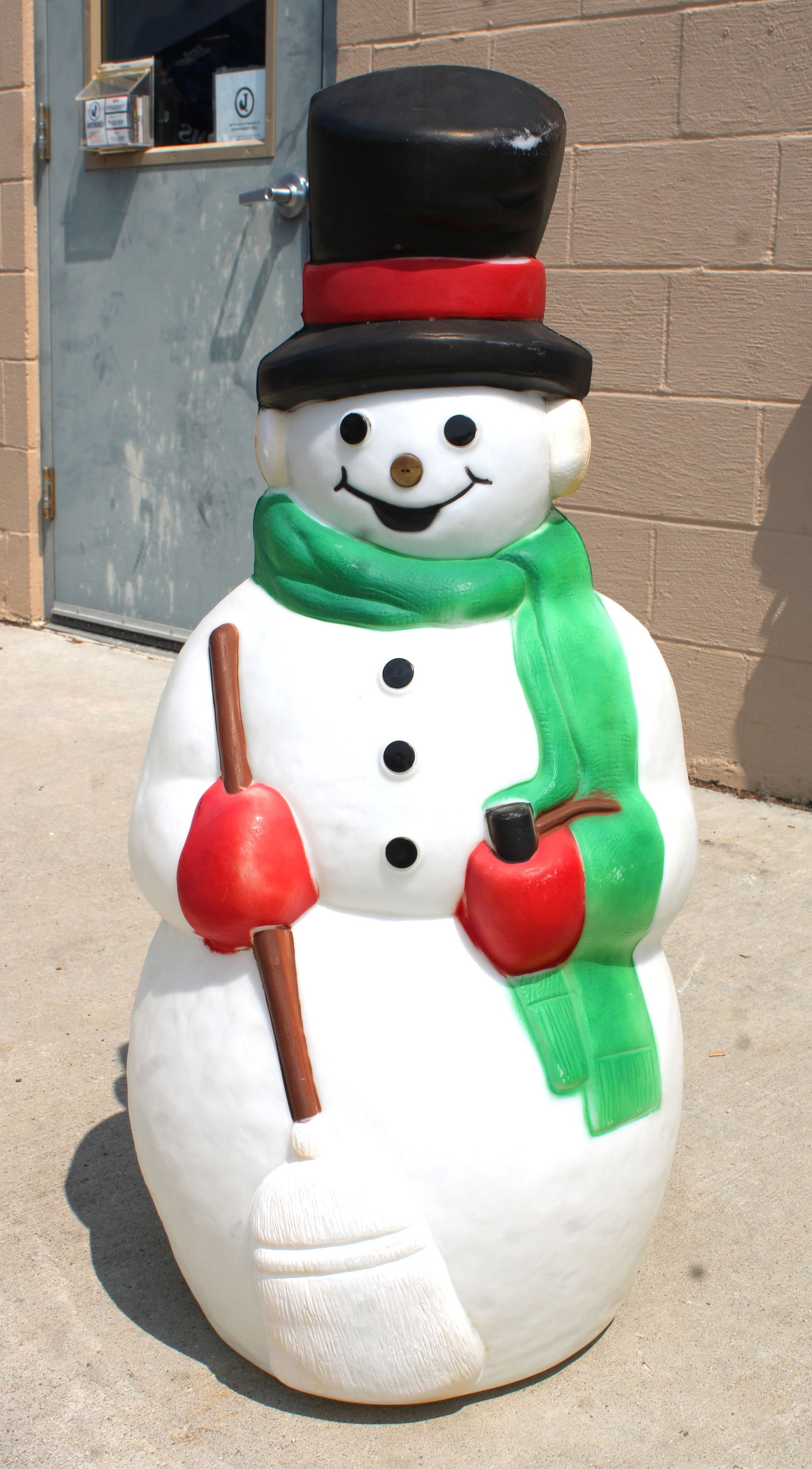 Empire Frosty the Snowman Christmas Blow Mold: This item requires third-party shipping or pickup arrangements to be made. Dimensions: 40 x 19 x 18