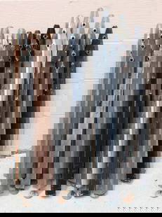 Metal Pinball Legs: This item requires third-party shipping or pickup arrangements to be made.