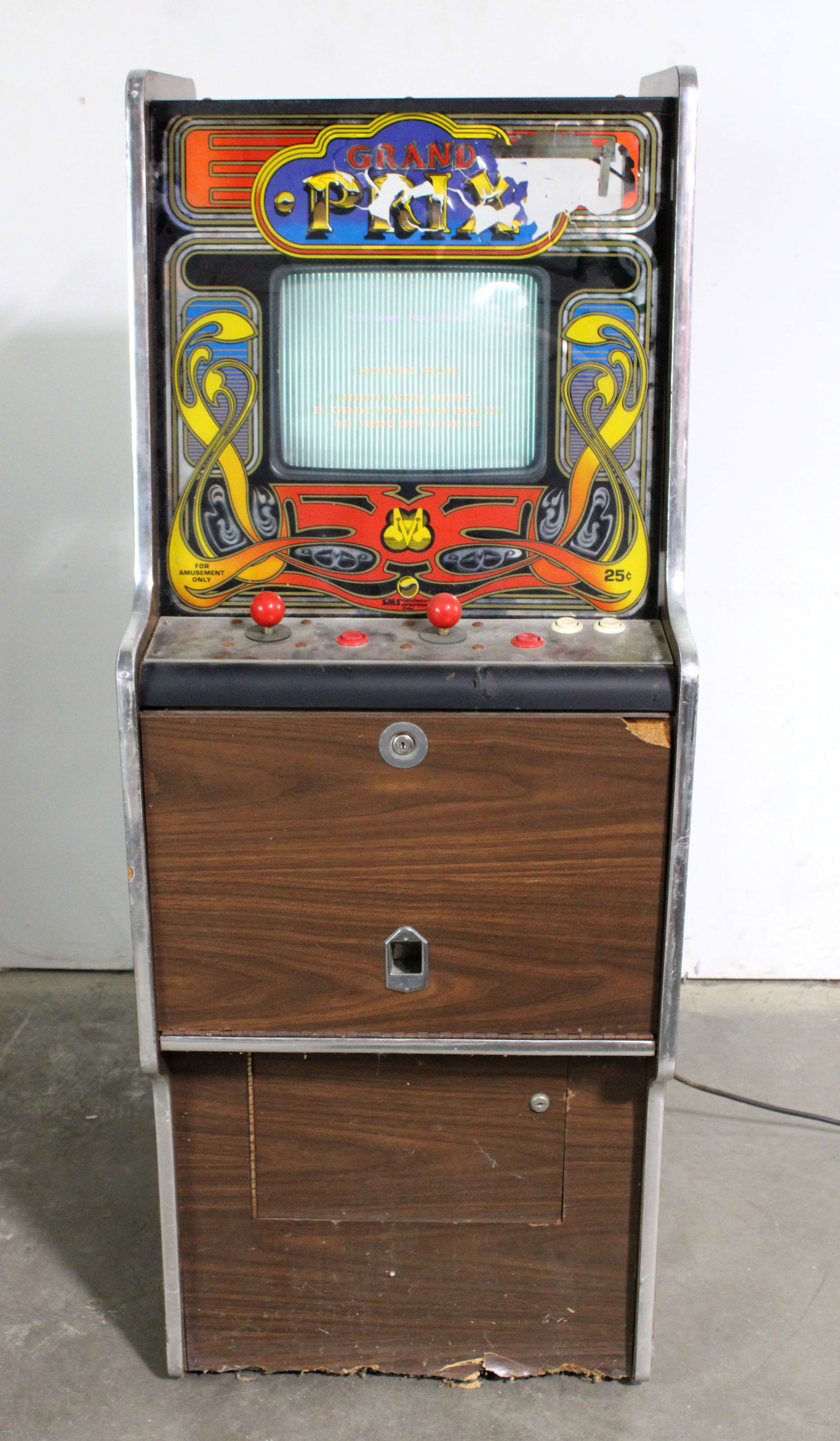 Joust Arcade Game Boards in a Grand Prix Cabinet (1 of 4)