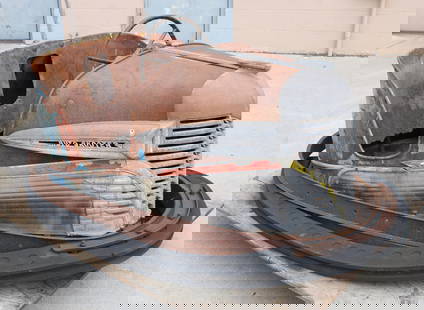 Carnival / Fair Auto Scooter Bumper Car for Restoration: This item requires third-party shipping or pickup arrangements to be made. Dimensions: 40 x 50 x 77