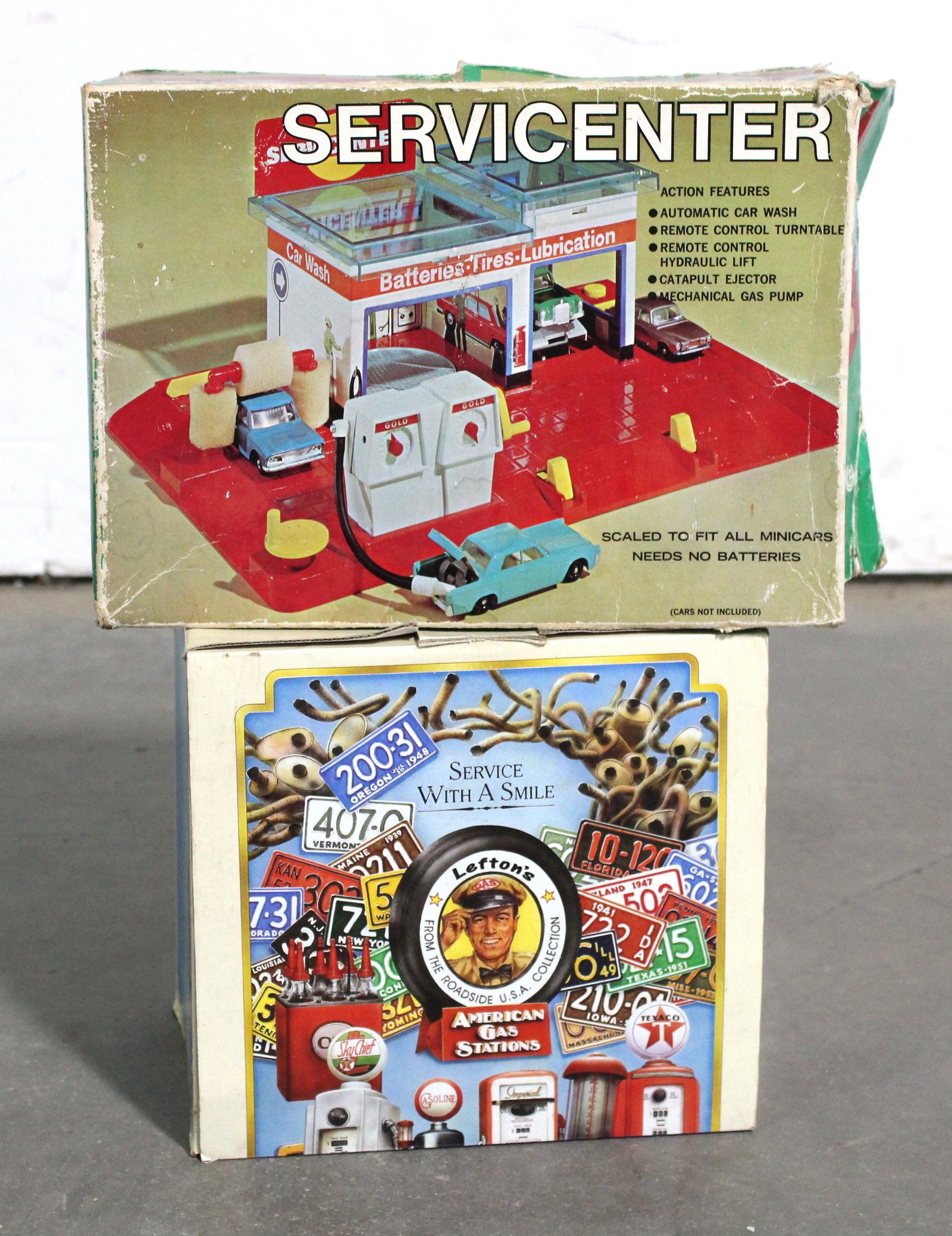 Gas / Service Station Collectible Displays: Two. In-house shipping available.