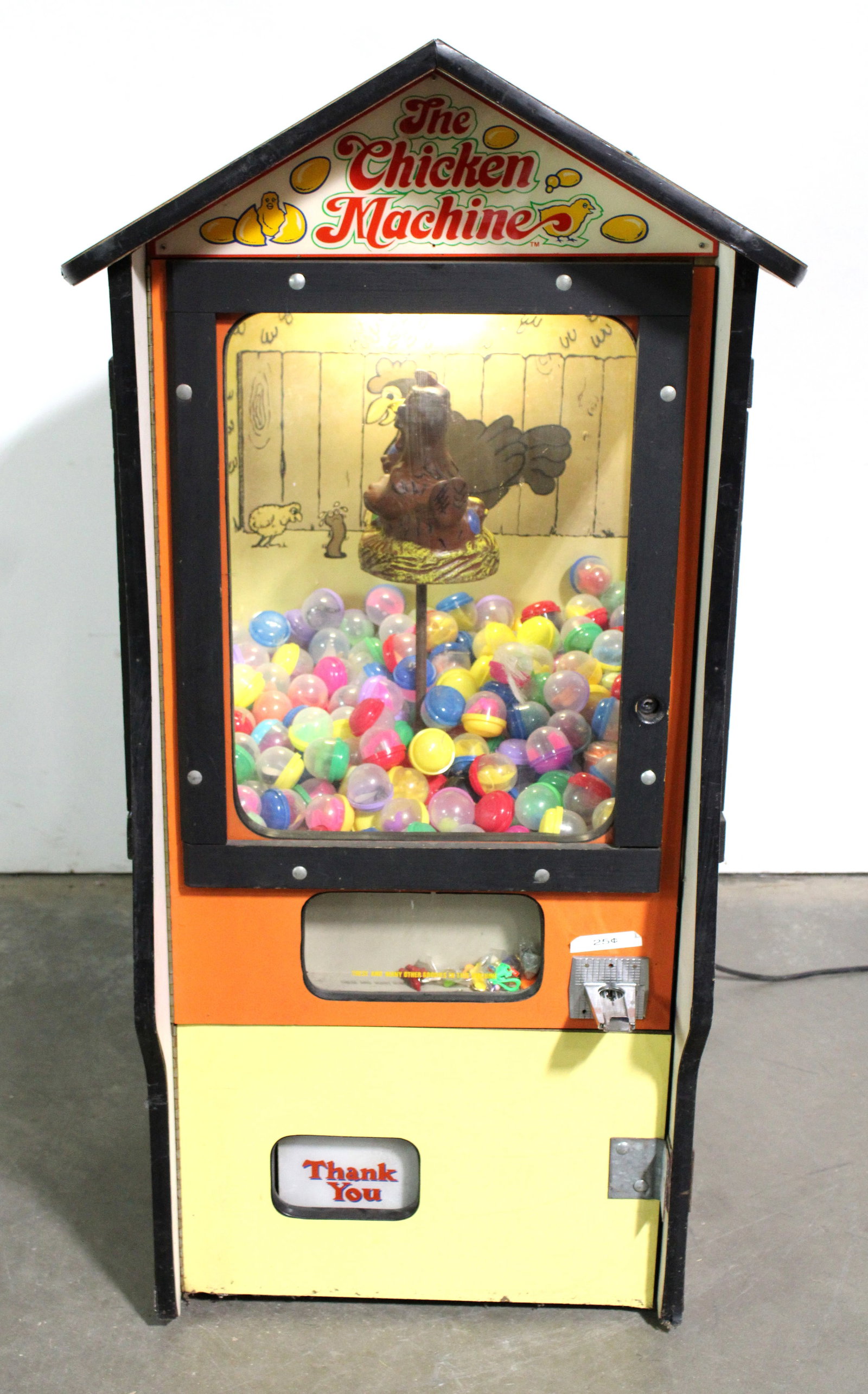 The Chicken Machine Lucky Egg Prize Vendor Arcade Game (1 of 4)