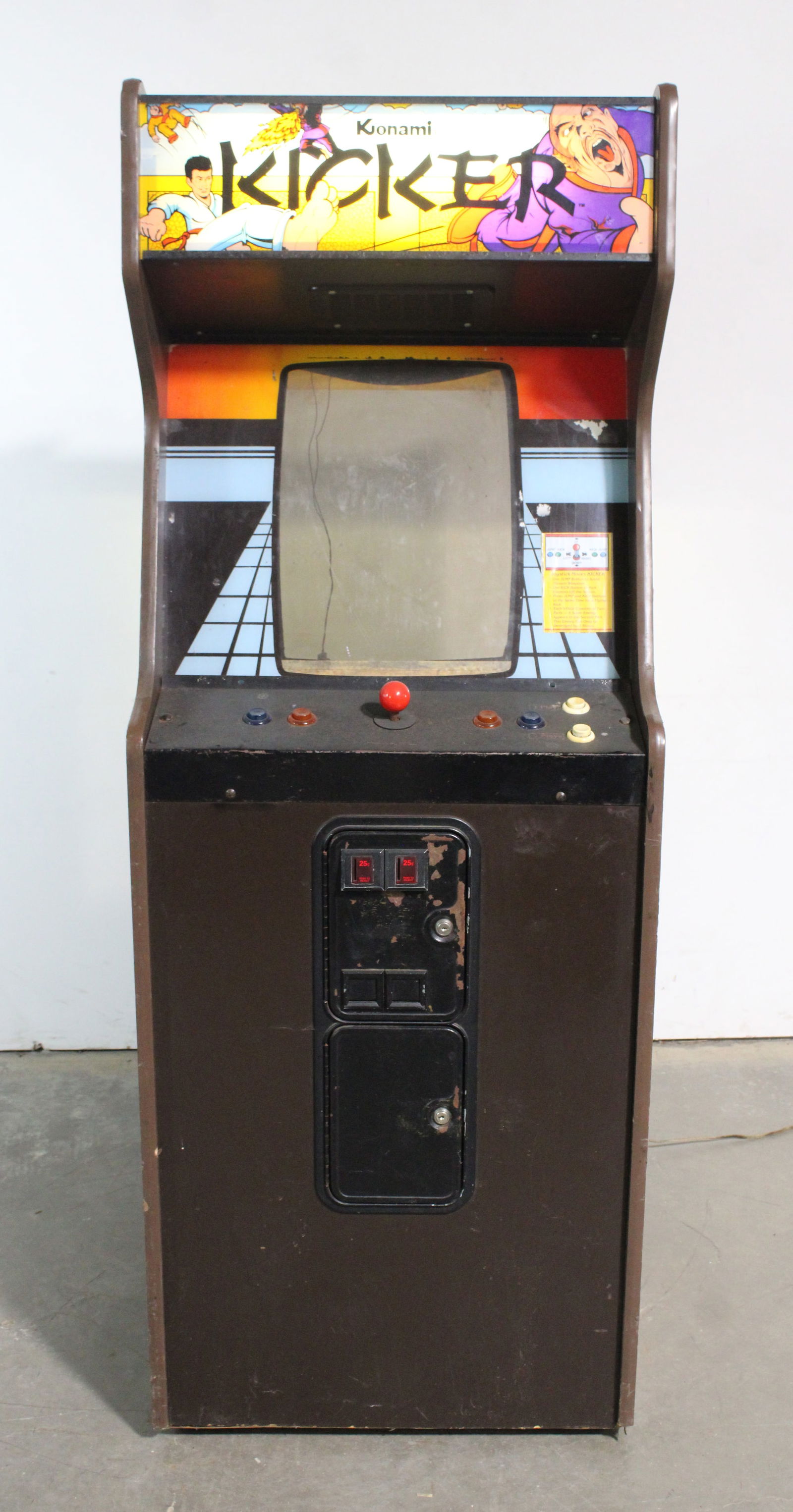 Konami Kicker Arcade Game Cabinet with Board (1 of 4)