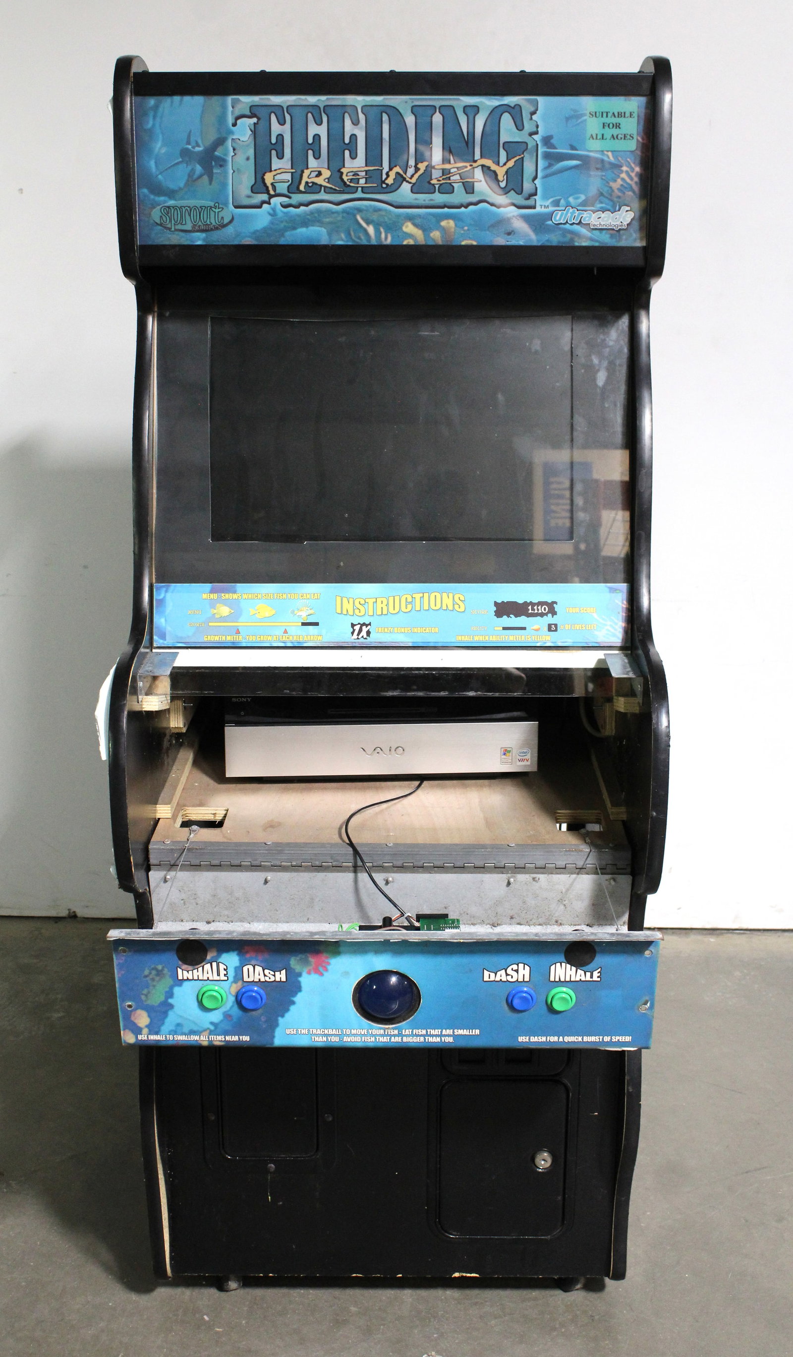 Feeding Frenzy Ultracade with Flat Screen Monitor: Not working. This item requires third-party shipping or pickup arrangements to be made. Dimensions: 66 x 26 x 34