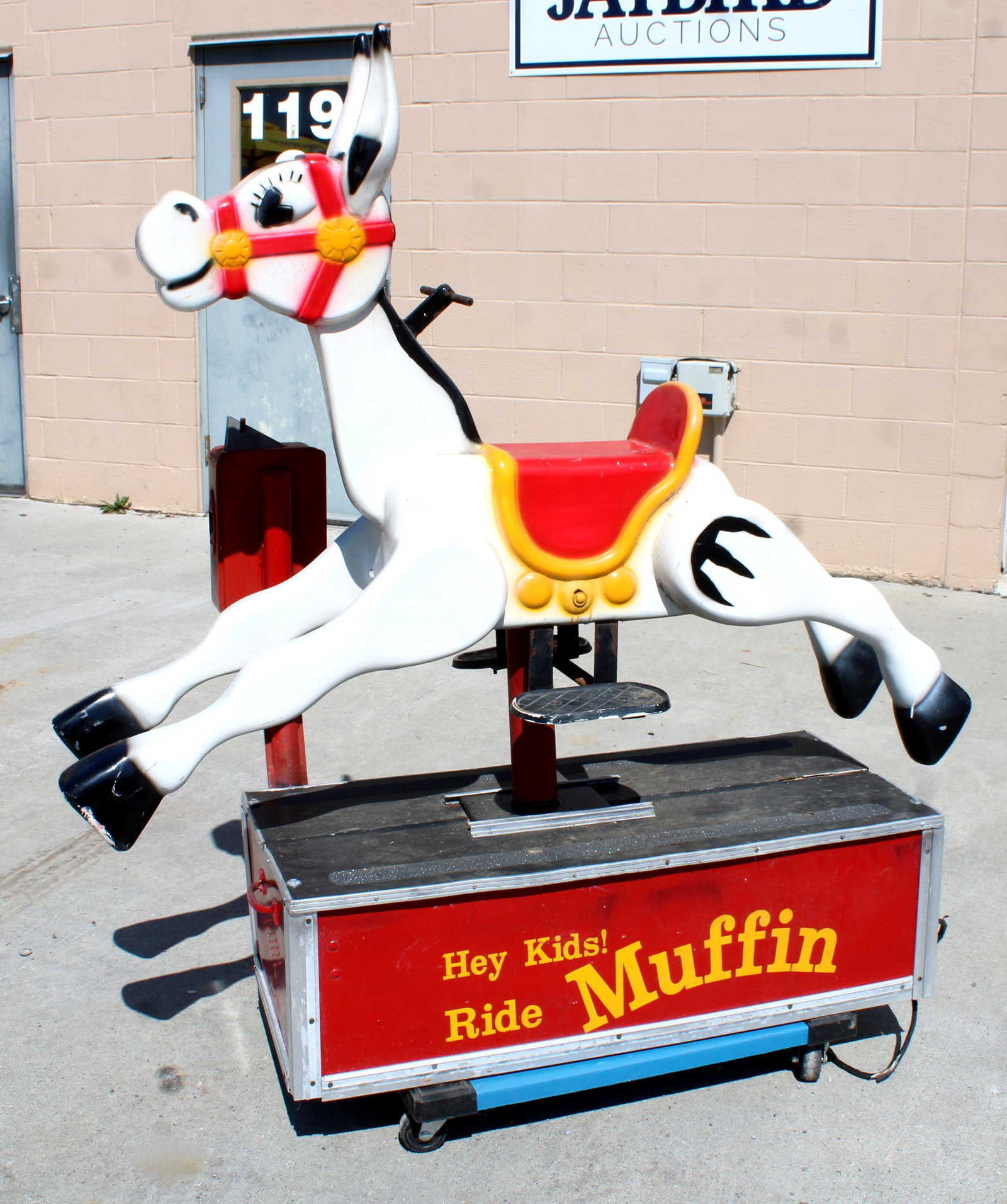 Muffin The Mule Coin Op Kiddie Ride: Working. This item requires third-party shipping or pickup arrangements to be made. Dimensions: 62 x 27 x 60