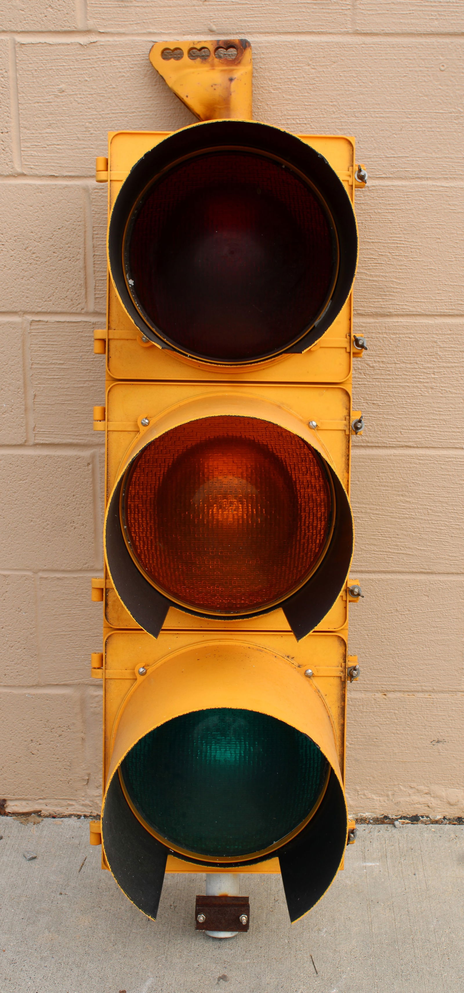 Large Traffic Light (1 of 3)