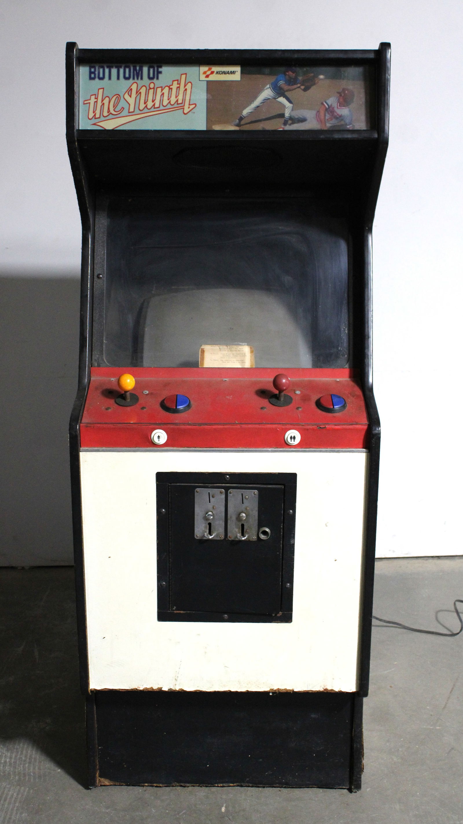 Konami Bottom of the Ninth Baseball Arcade Game (1 of 4)