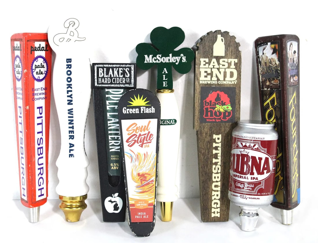 Assorted Beer Taps incl. Oskar Blues and Founders: Total of 8. Varying conditions. In-house shipping available.