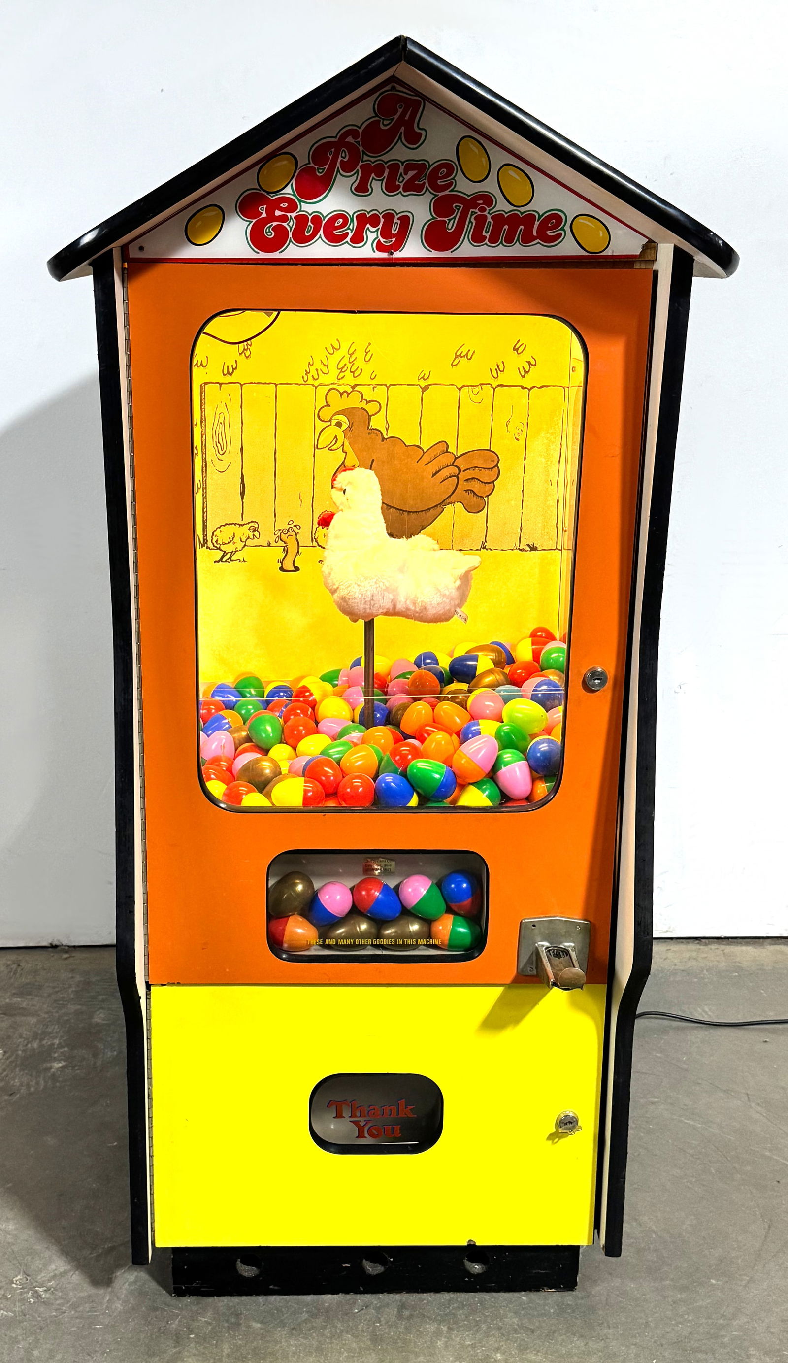 Chicken Redemption Arcade Machine (1 of 3)