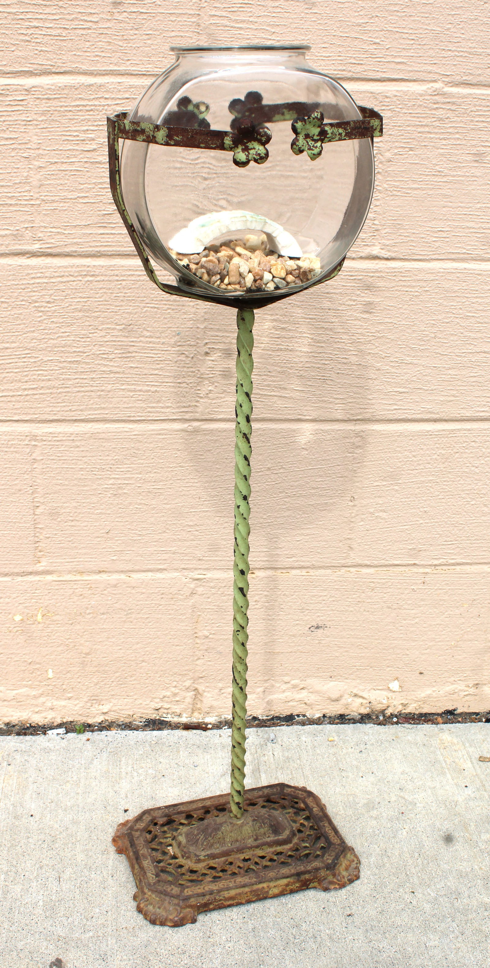 Victorian Fishbowl Stand (1 of 2)