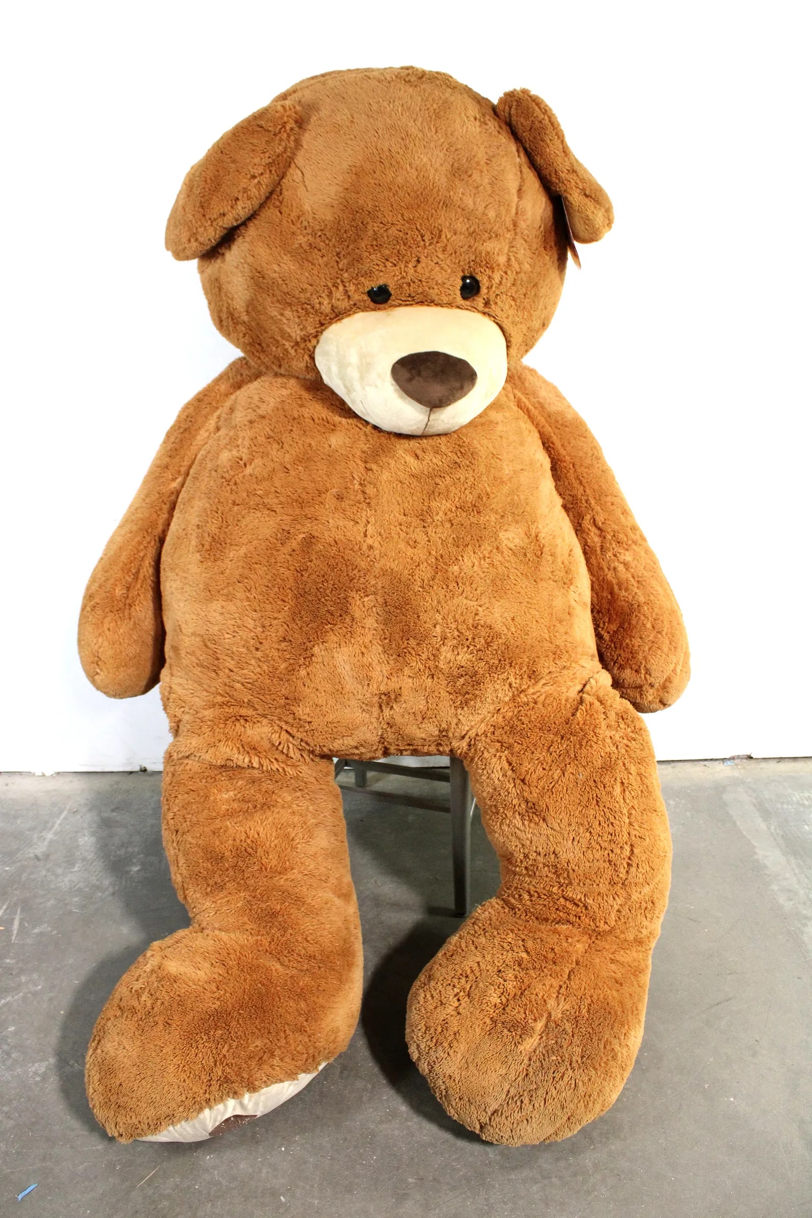 Kellytoy 93" Giant Stuffed Animal Bear: This item requires third-party shipping or pickup arrangements to be made.