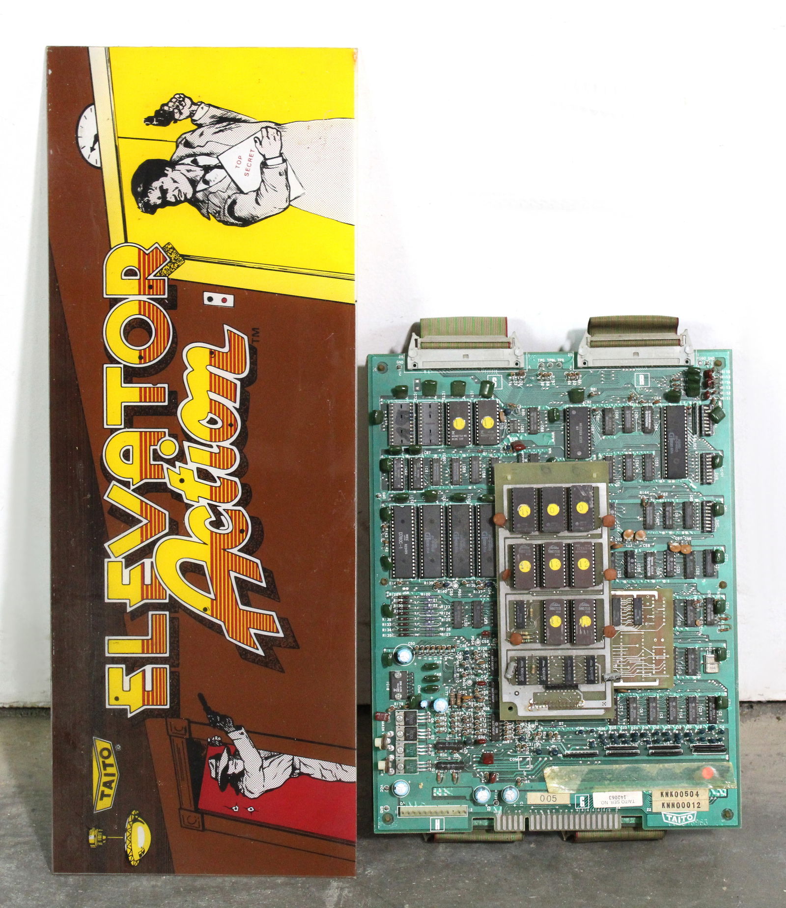 Taito Elevator Action Arcade Game Board Set and Header (1 of 4)