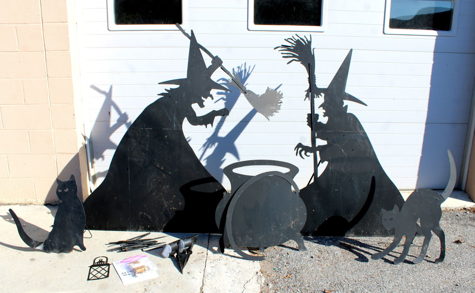 Large Metal Halloween Yard Decor (1 of 3)