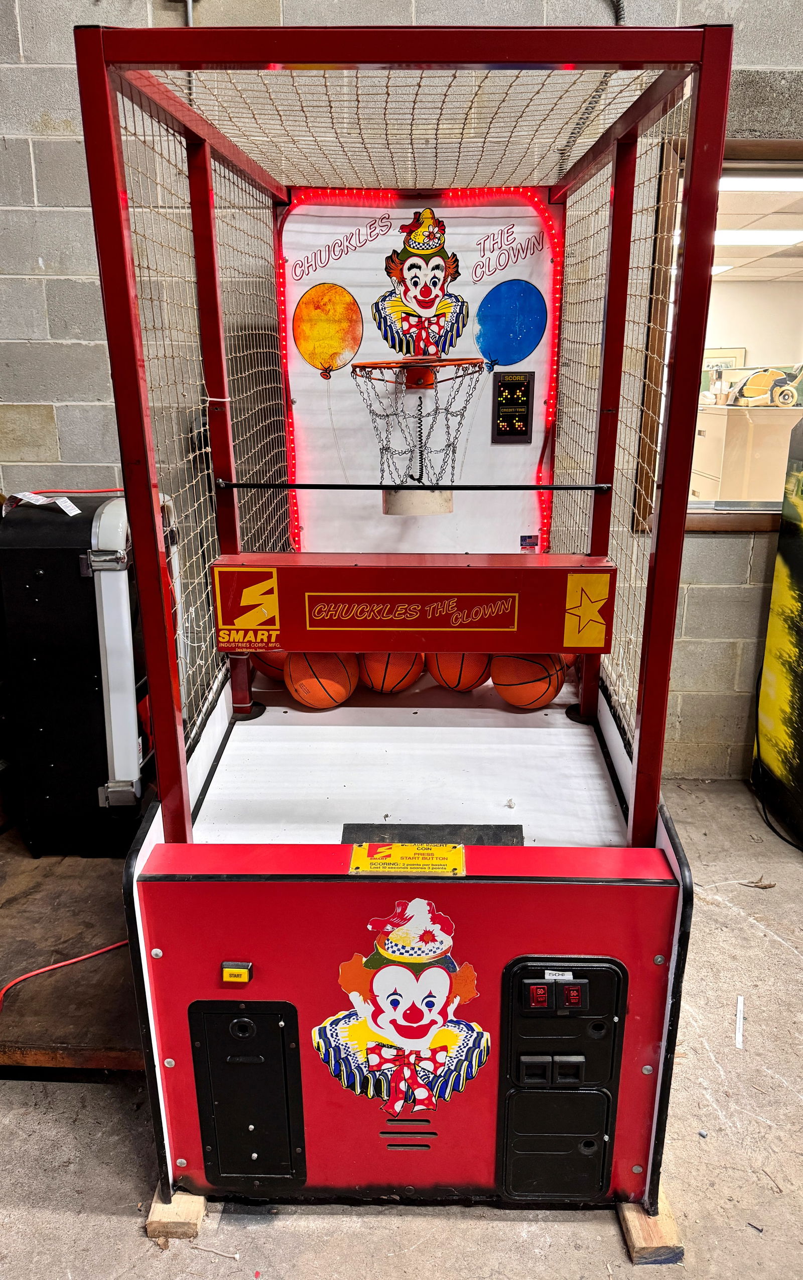 Chuckles the Clown Basketball Arcade Game (1 of 3)