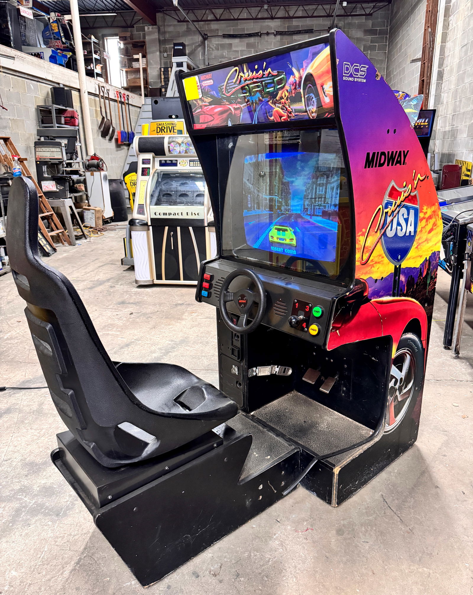 Midway Cruis'n World Sit Down Racing Arcade, Lot 2 (1 of 2)