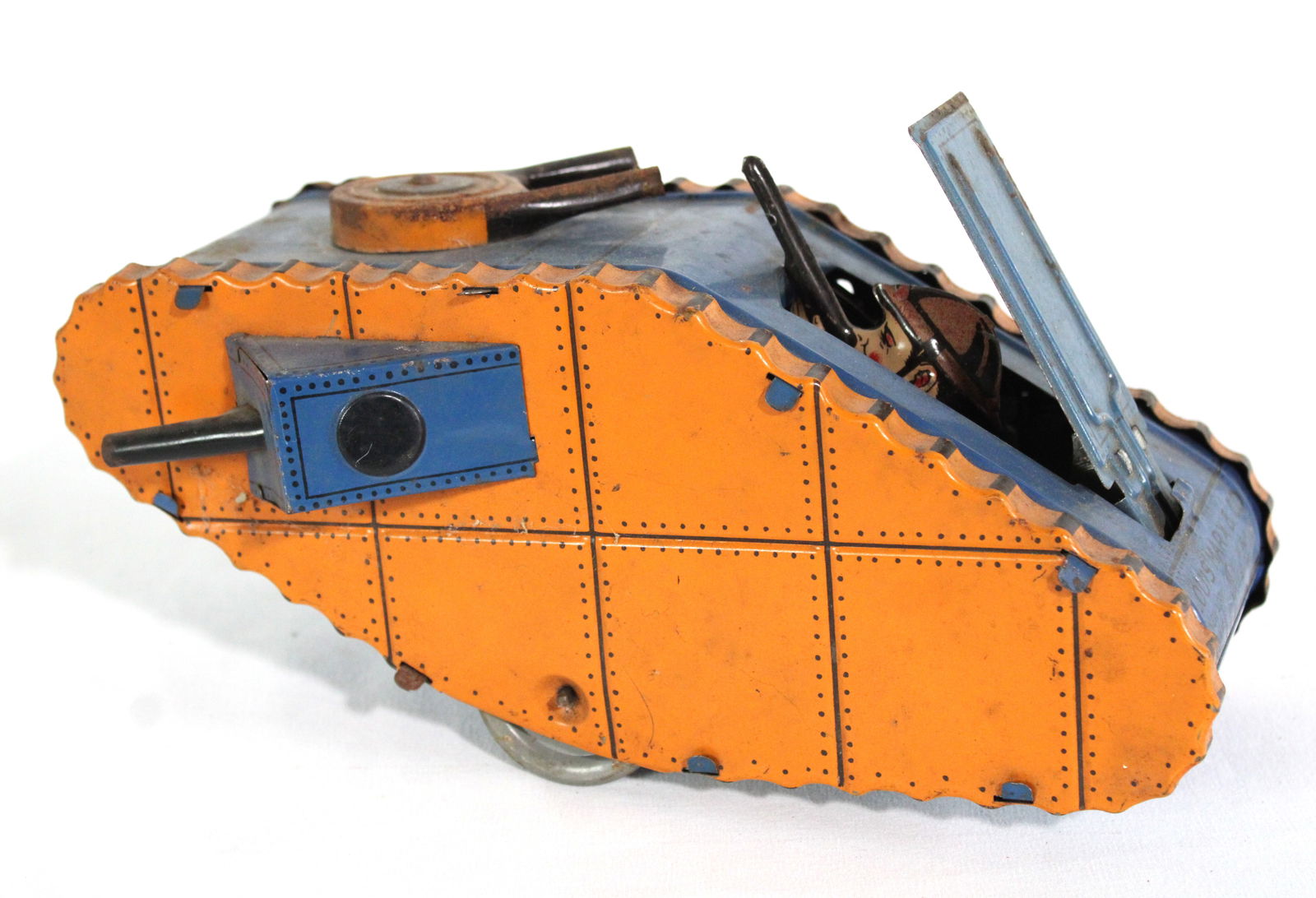 Marx Doughboy Toy Tank (1 of 4)