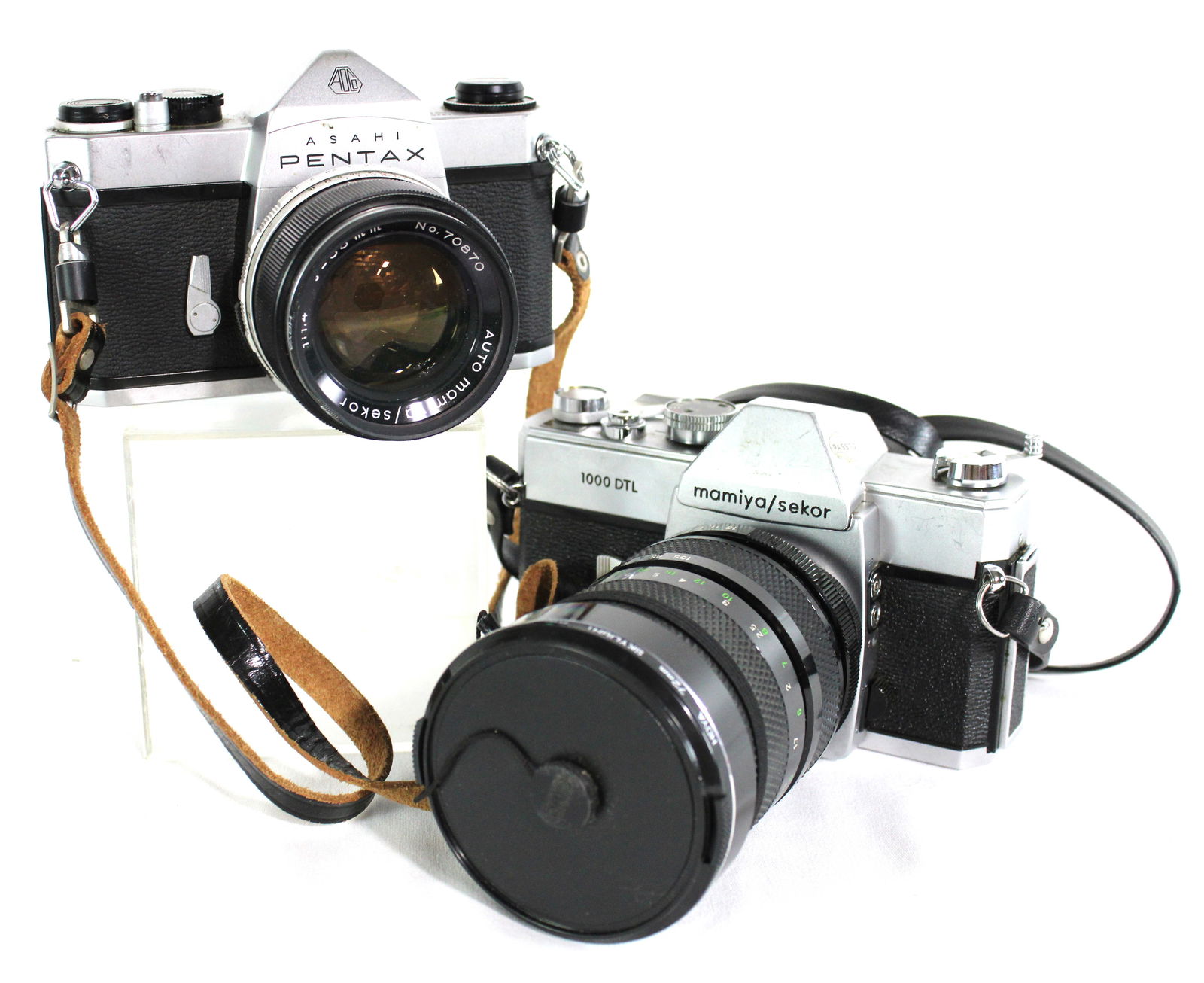 Vintage Cameras including Asahi Pentax and Mamiya/ Sekor: In-house shipping available.