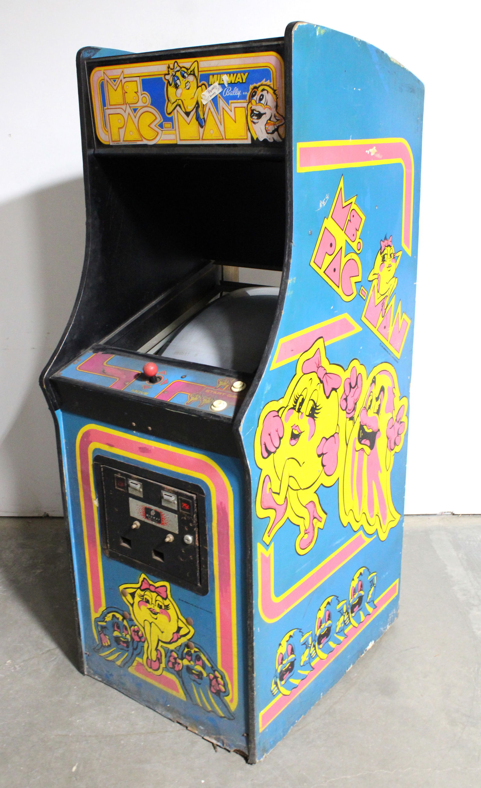 Midway Ms. Pac-Man Arcade Game Cabinet with Monitor (1 of 5)