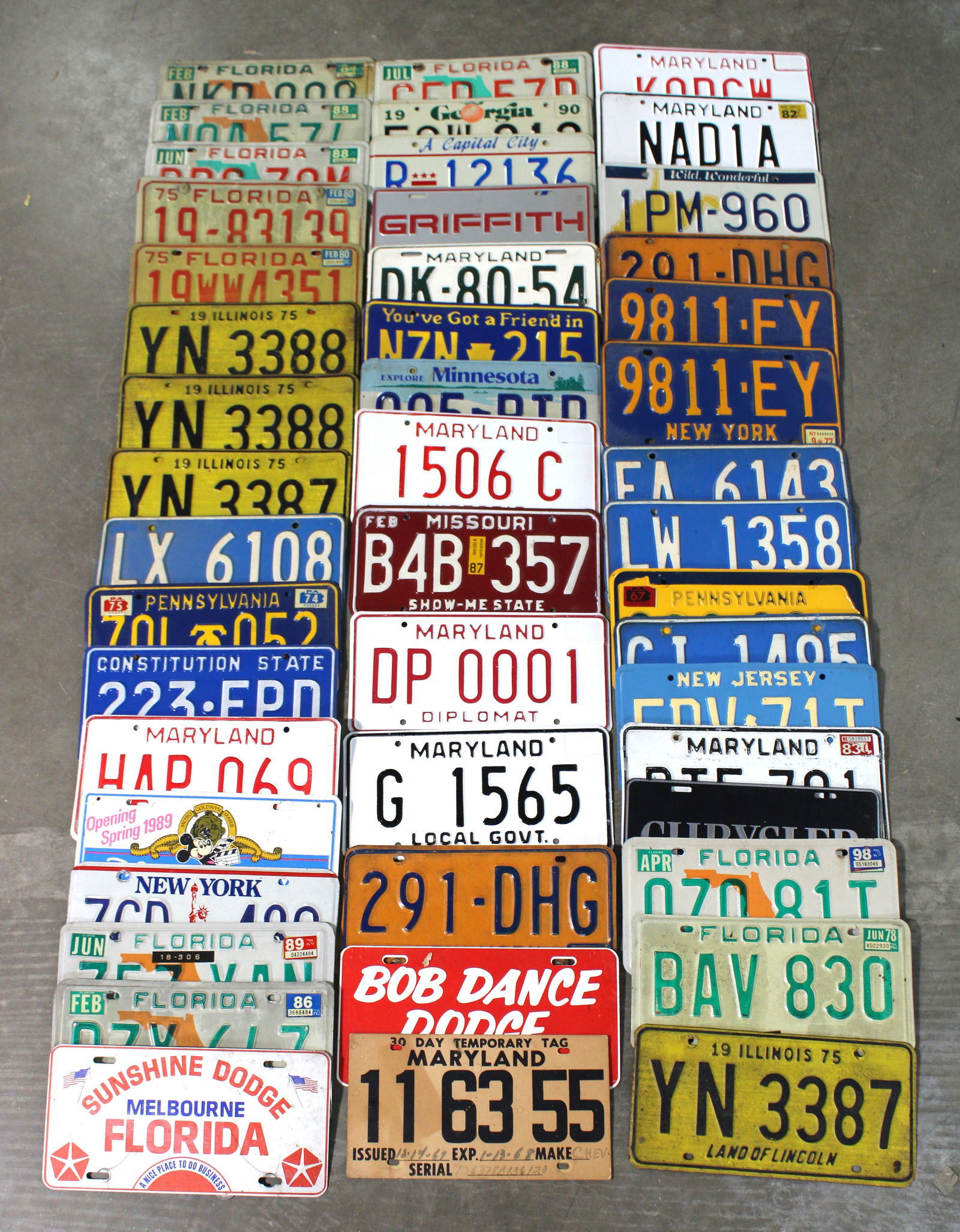 Assorted License Plates, Lot 3 (1 of 1)
