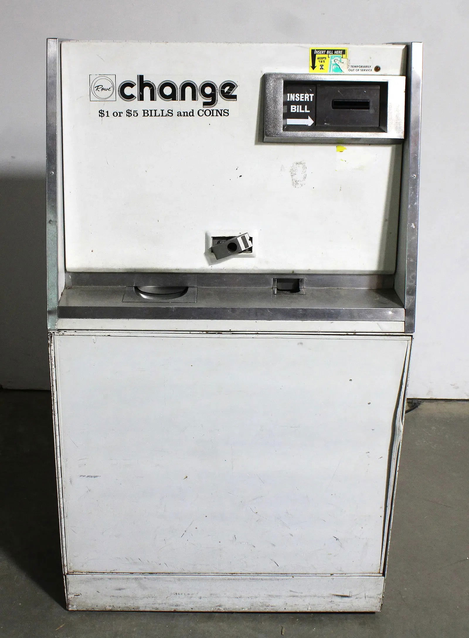 Rowe Change Machine with Mars Upgrade (1 of 3)