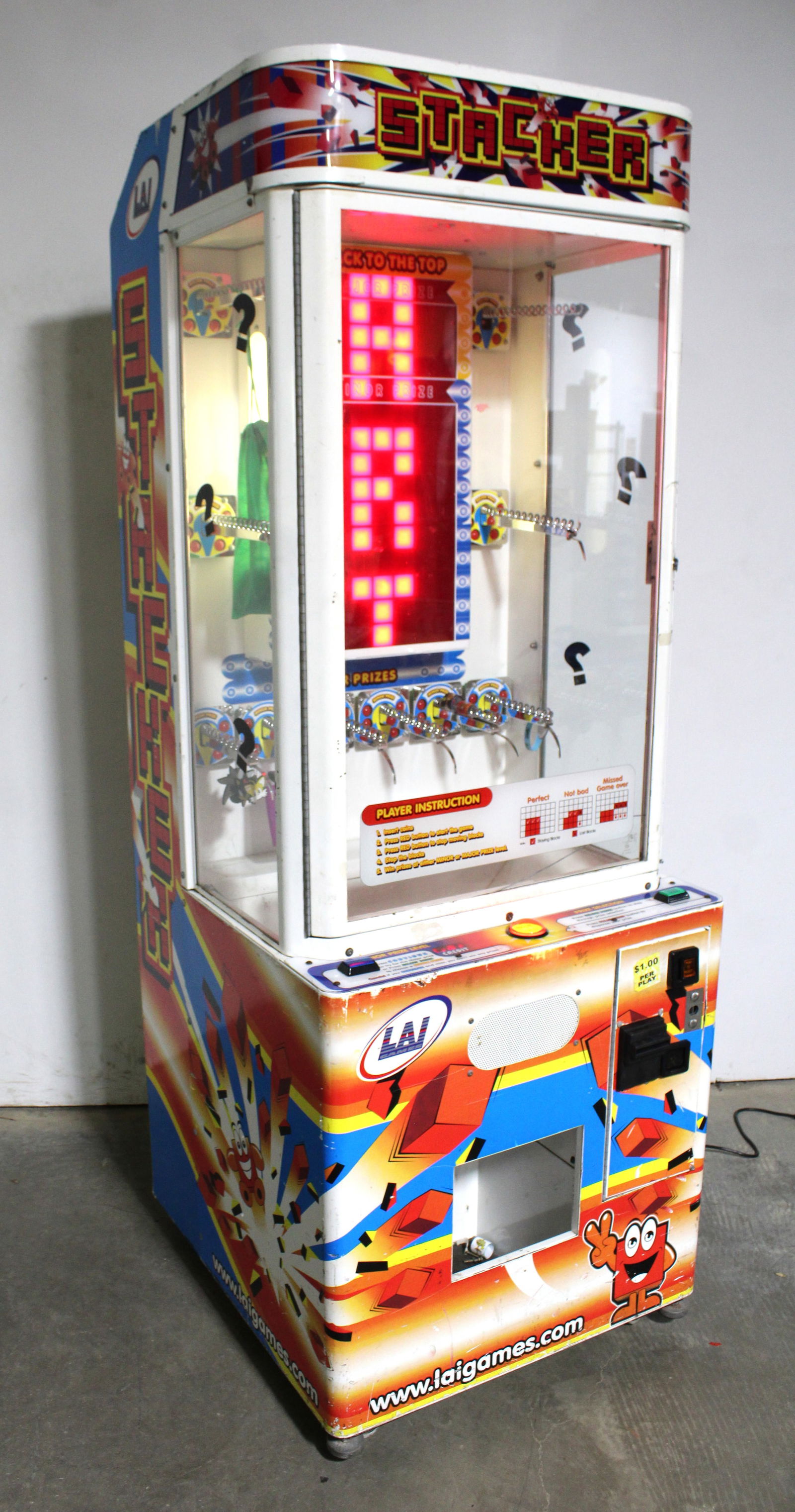 LAI Stacker Arcade Game (1 of 2)