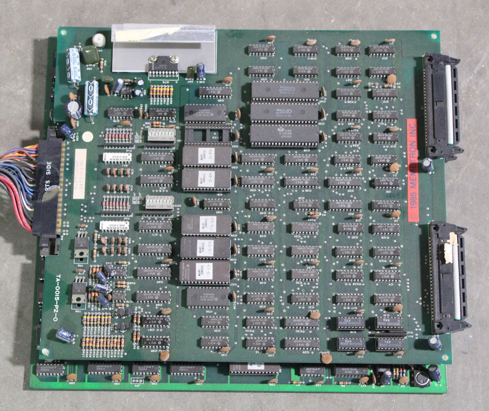 Mania Challenge Arcade Game Board Set (1 of 1)