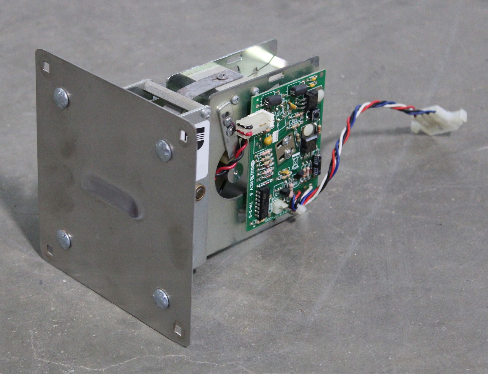 Deltronics Ticket Dispenser (1 of 2)