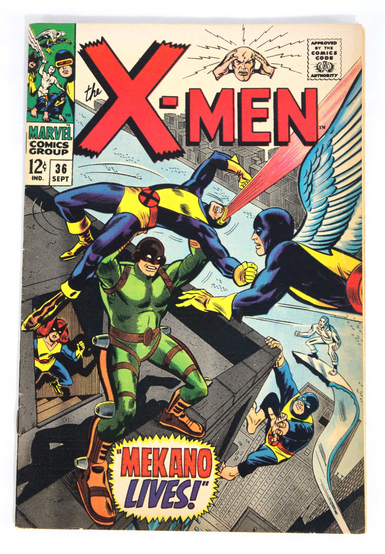 Marvel Comics The X-Men Issue 36: Bagged and boarded. In-house shipping available.