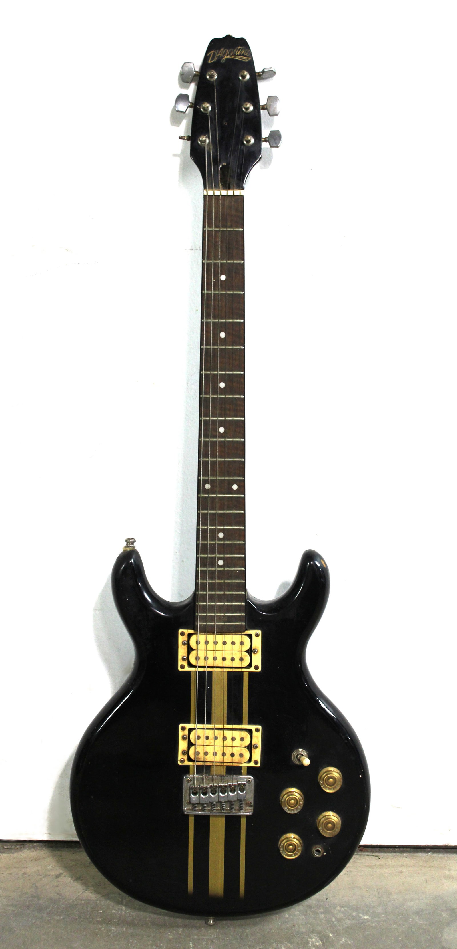 D'Agostino of New York Electric Guitar: Needs work. This item requires third-party shipping or pickup arrangements to be made.
