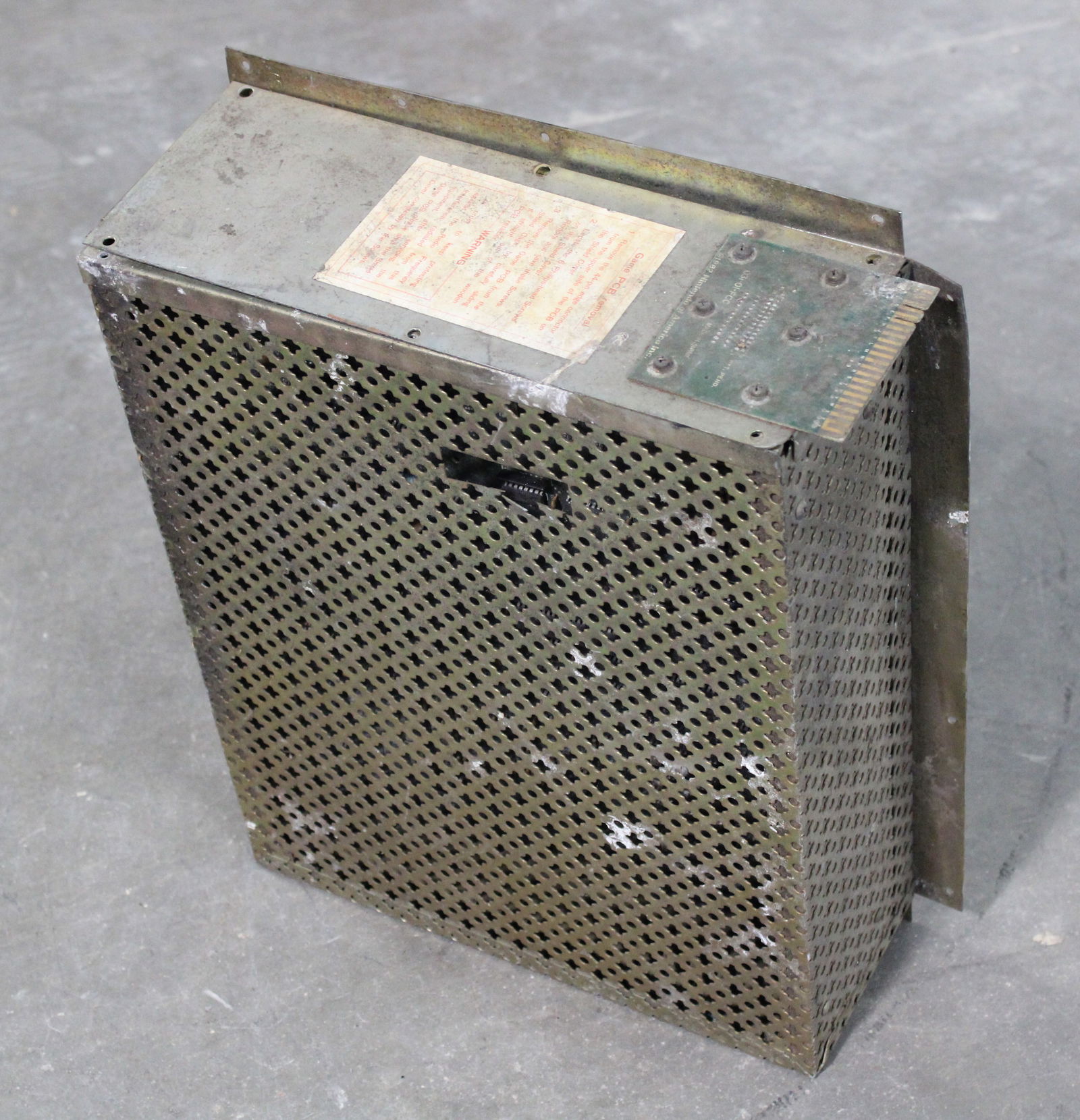 Nintendo Popeye Arcade Game Boardset, PARTS: Untested. Board looks to have acid damage and maybe fire damage. Stuck in the cage. Buy for parts. In-house shipping available.