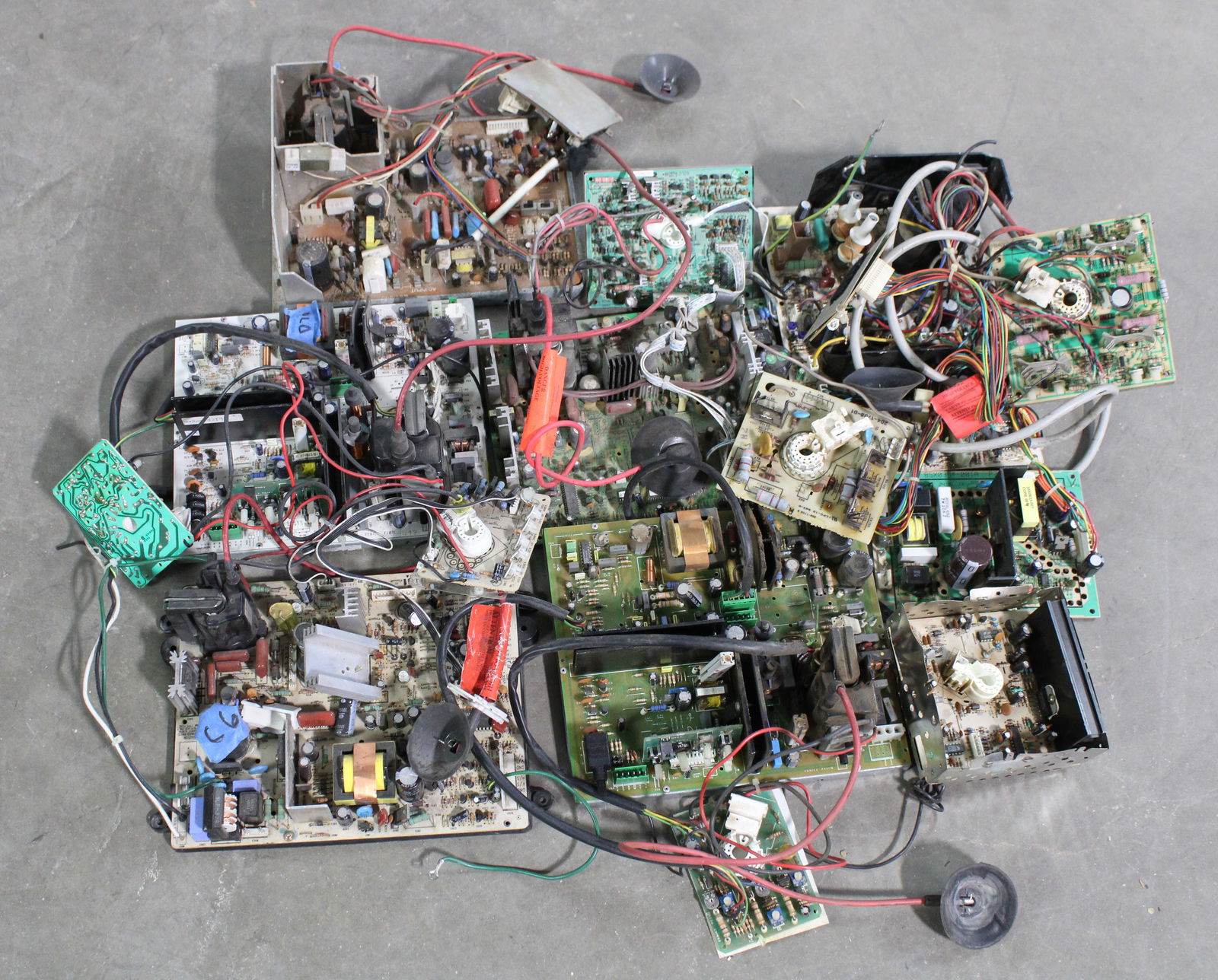 Arcade Monitor Chasis, Lot 1 (1 of 3)