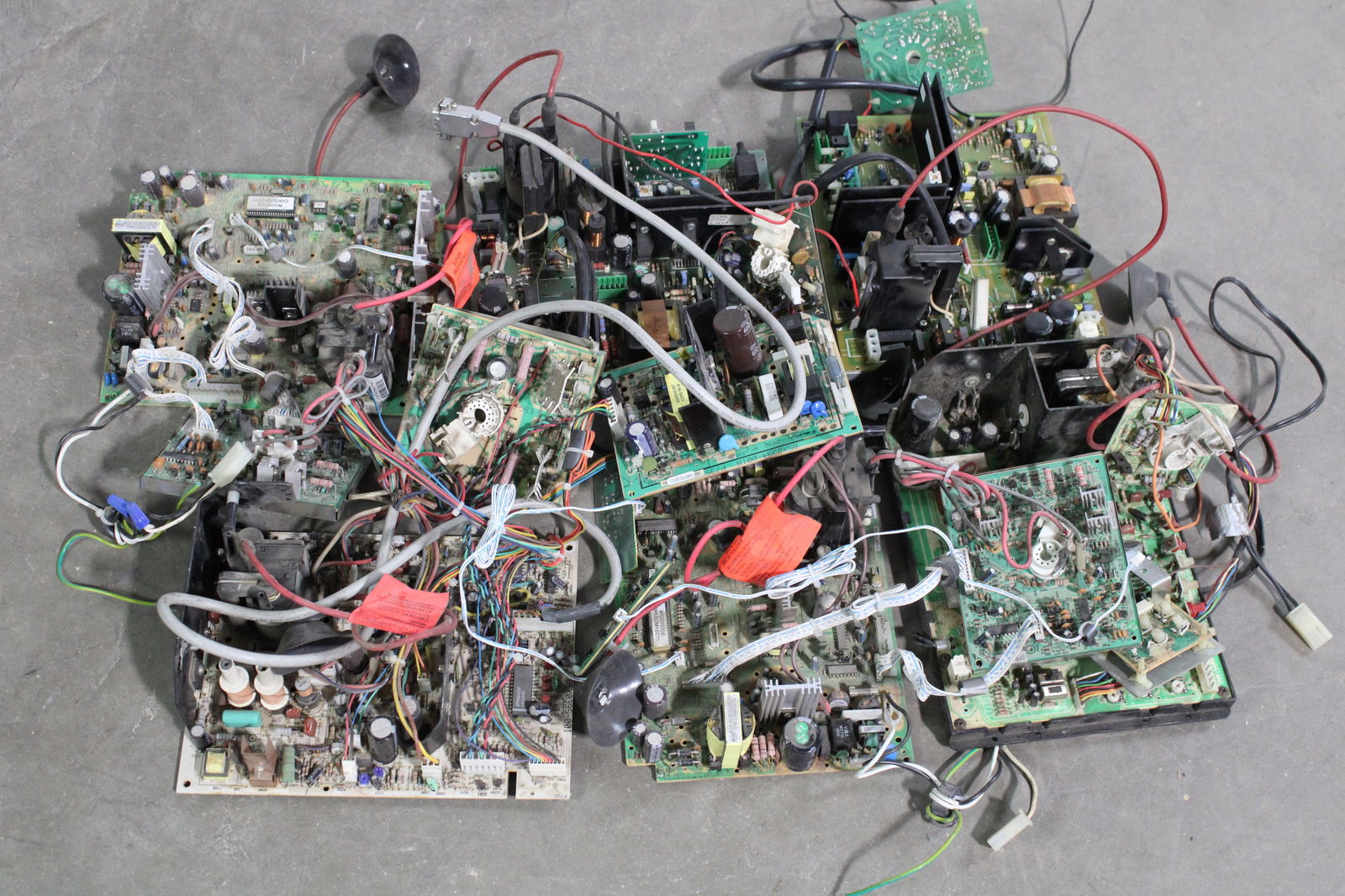 Arcade Monitor Chasis, Lot 2 (1 of 4)