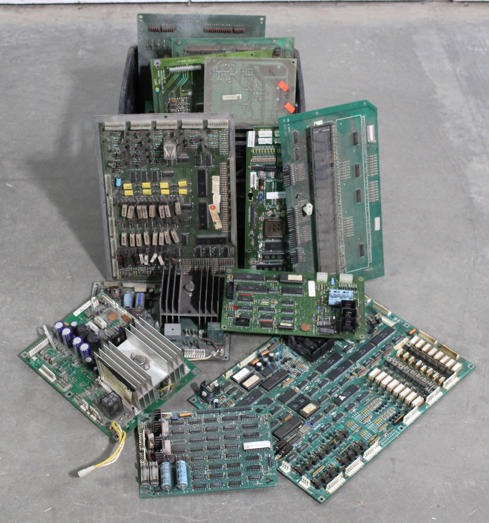Assorted Pinball Boards Including Williams and Data East: Untested. Varying Conditions. In-house shipping available.