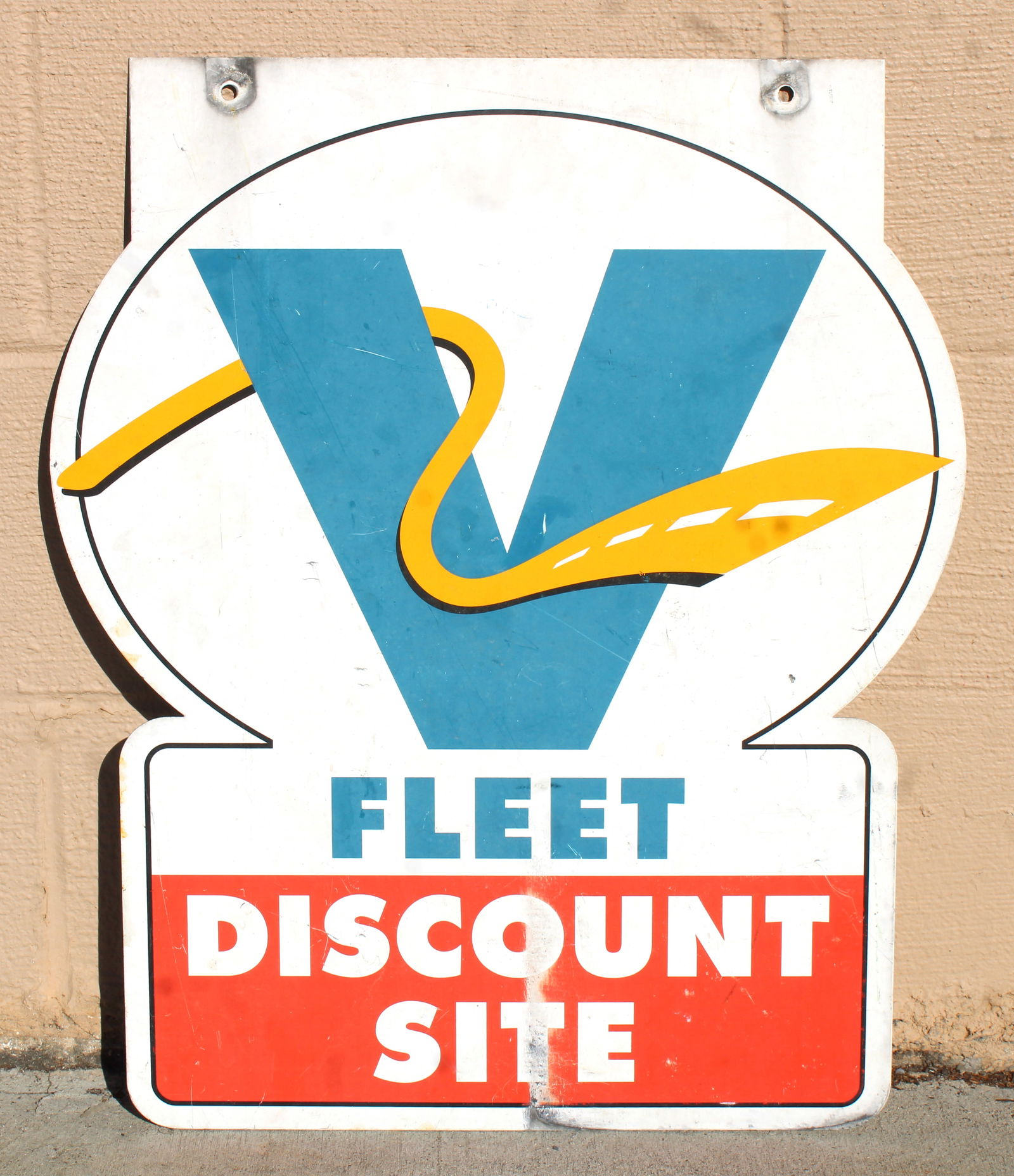 Valero Fleet Discount Sign DS Automotive Sign: In-house shipping available. Dimensions: 24 x 20