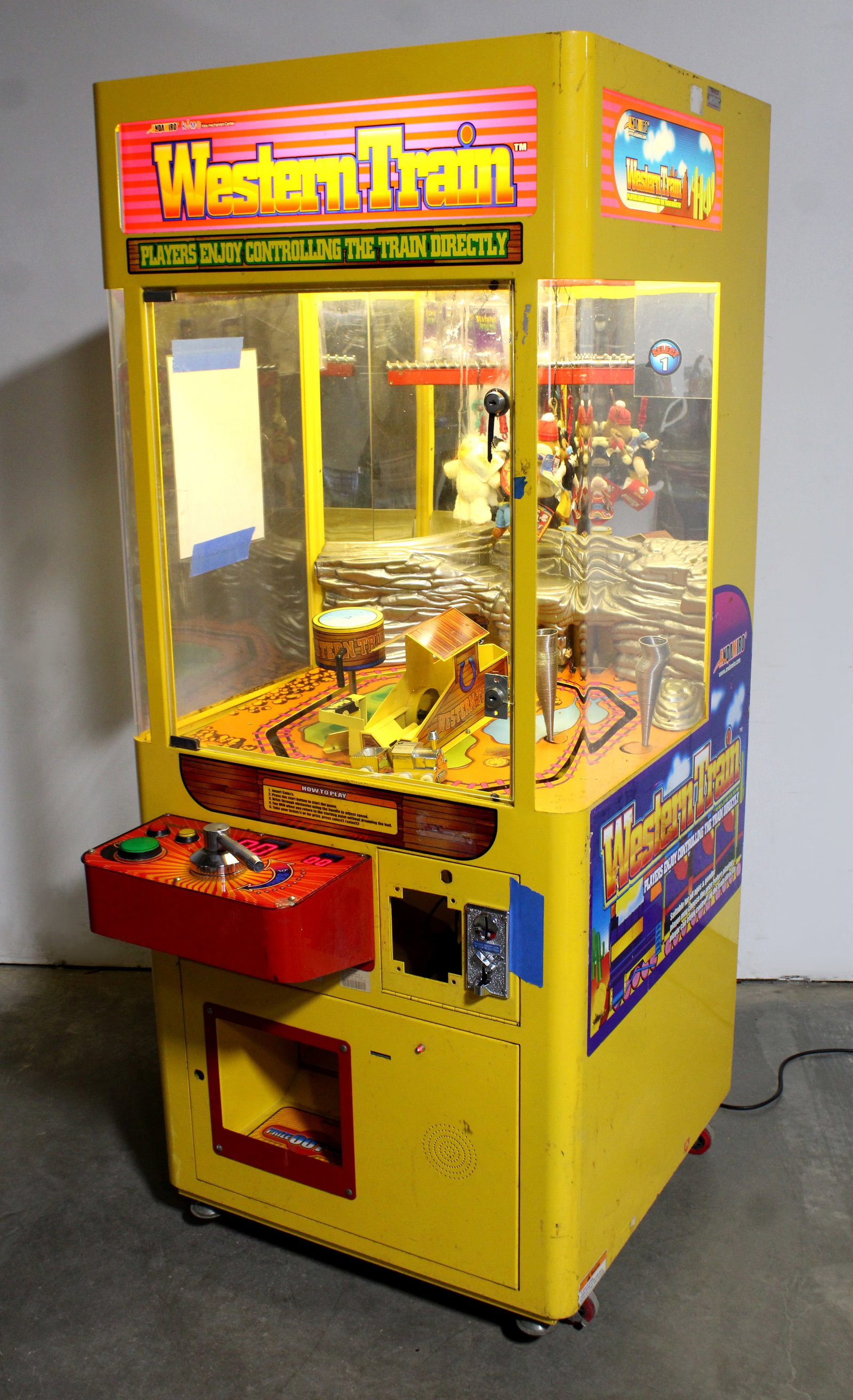 Western Train Prize Arcade Game (1 of 4)