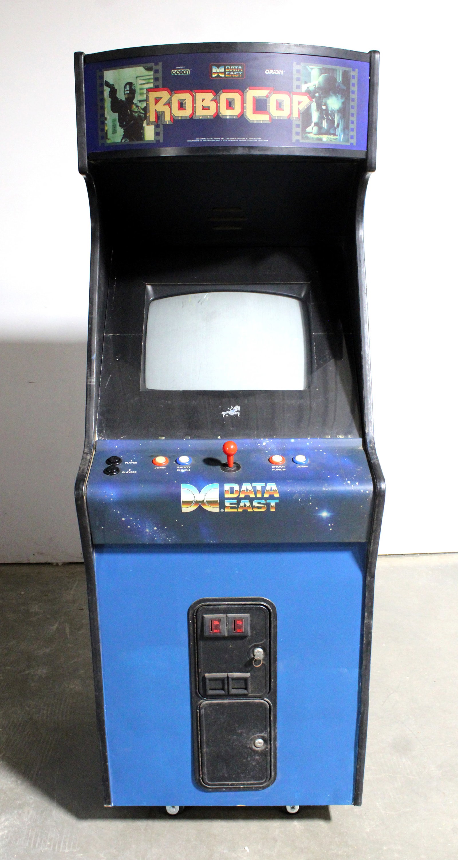 Data East Robocop Arcade Game (1 of 4)