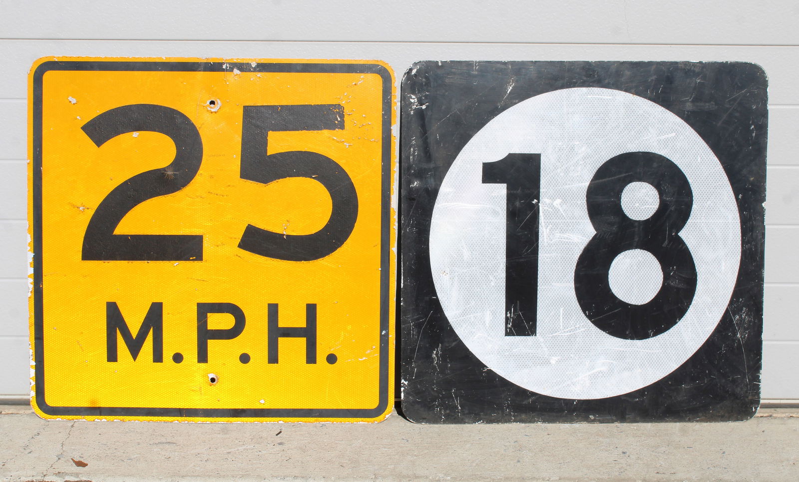 Road Signs incl. 25 MPH and 18 MPH (1 of 1)