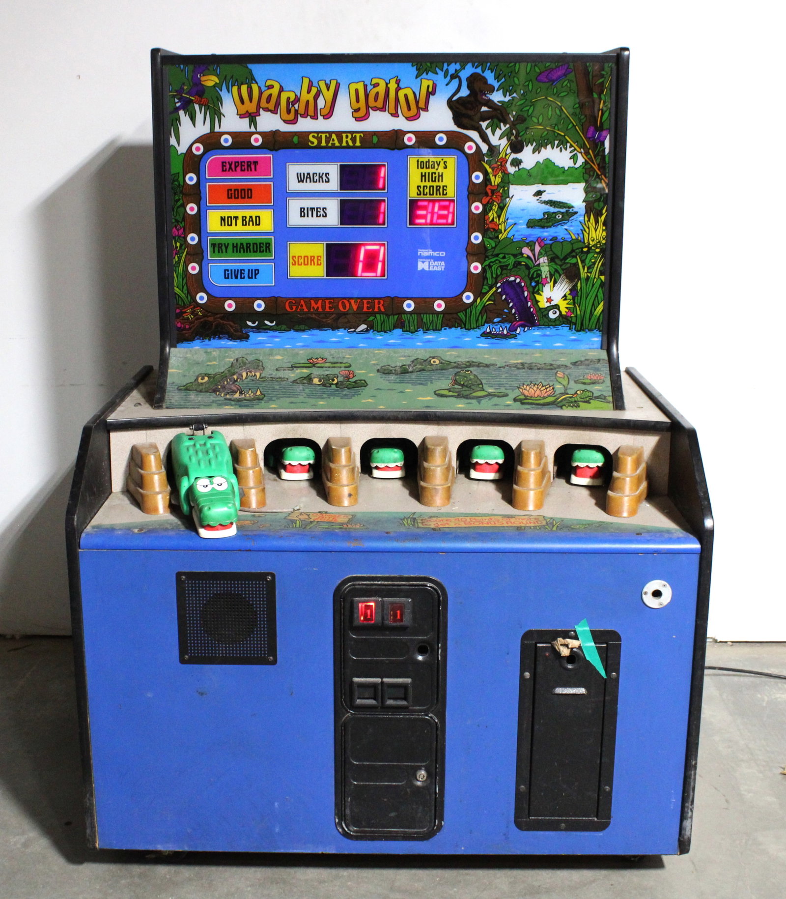 Wacky Gator Arcade Game: Working but one gator needs fixed. No mallet. This item requires third-party shipping or pickup arrangements to be made. Dimensions: 62 x 45 x 32