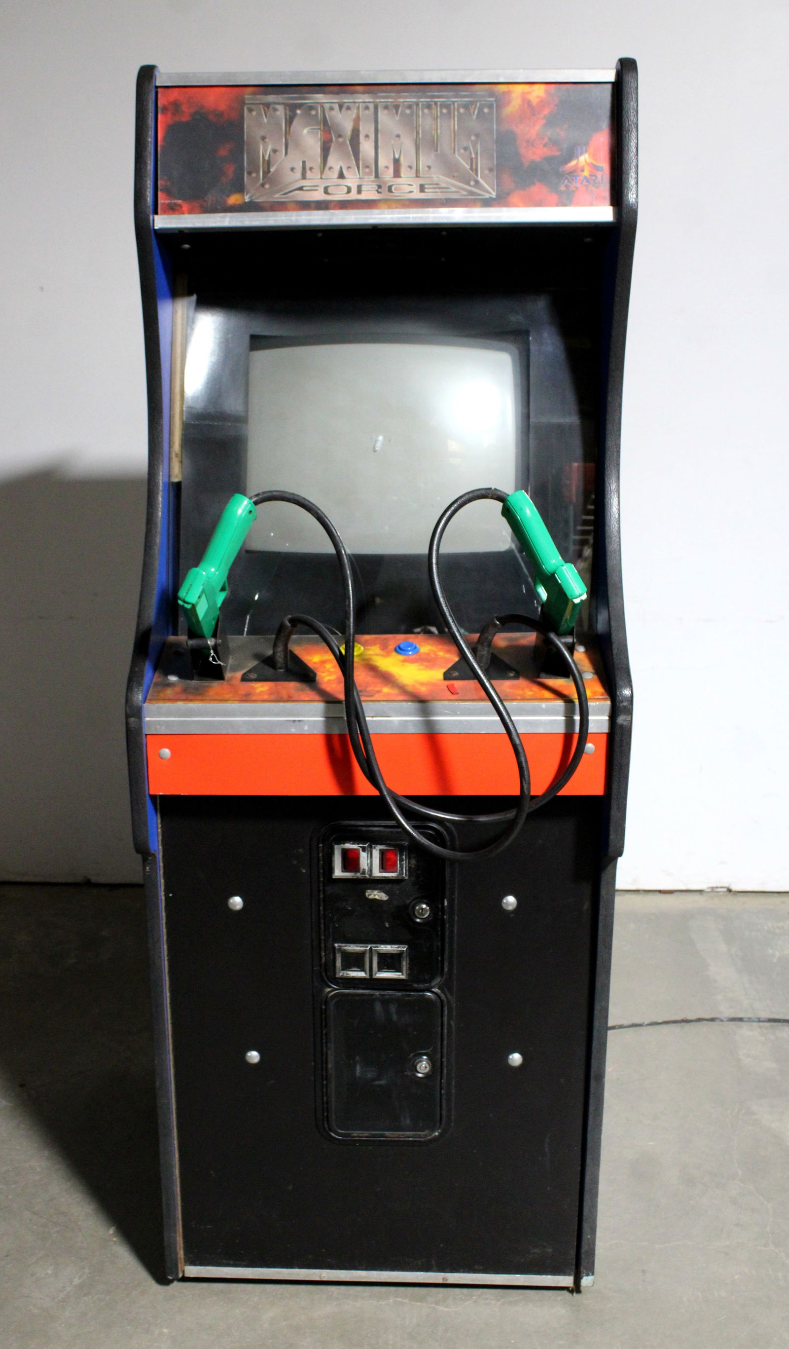 Atari Maximum Force Arcade Game (1 of 3)