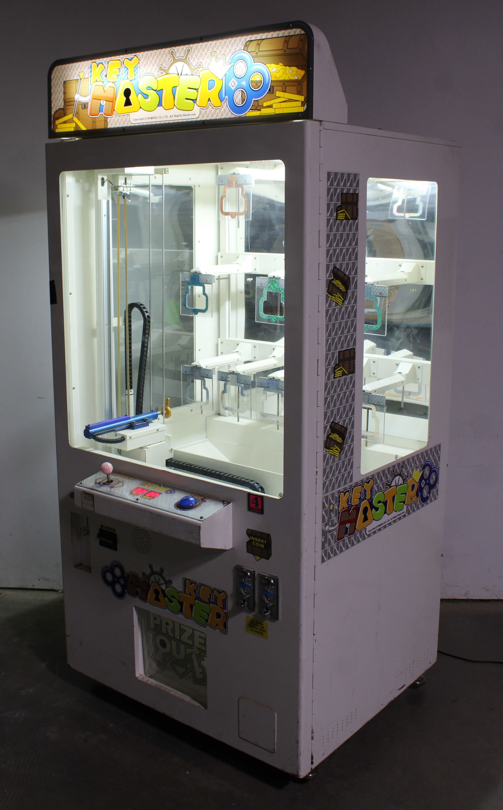 Komuse Co. Key Master Redemption Prize Arcade Game (1 of 3)