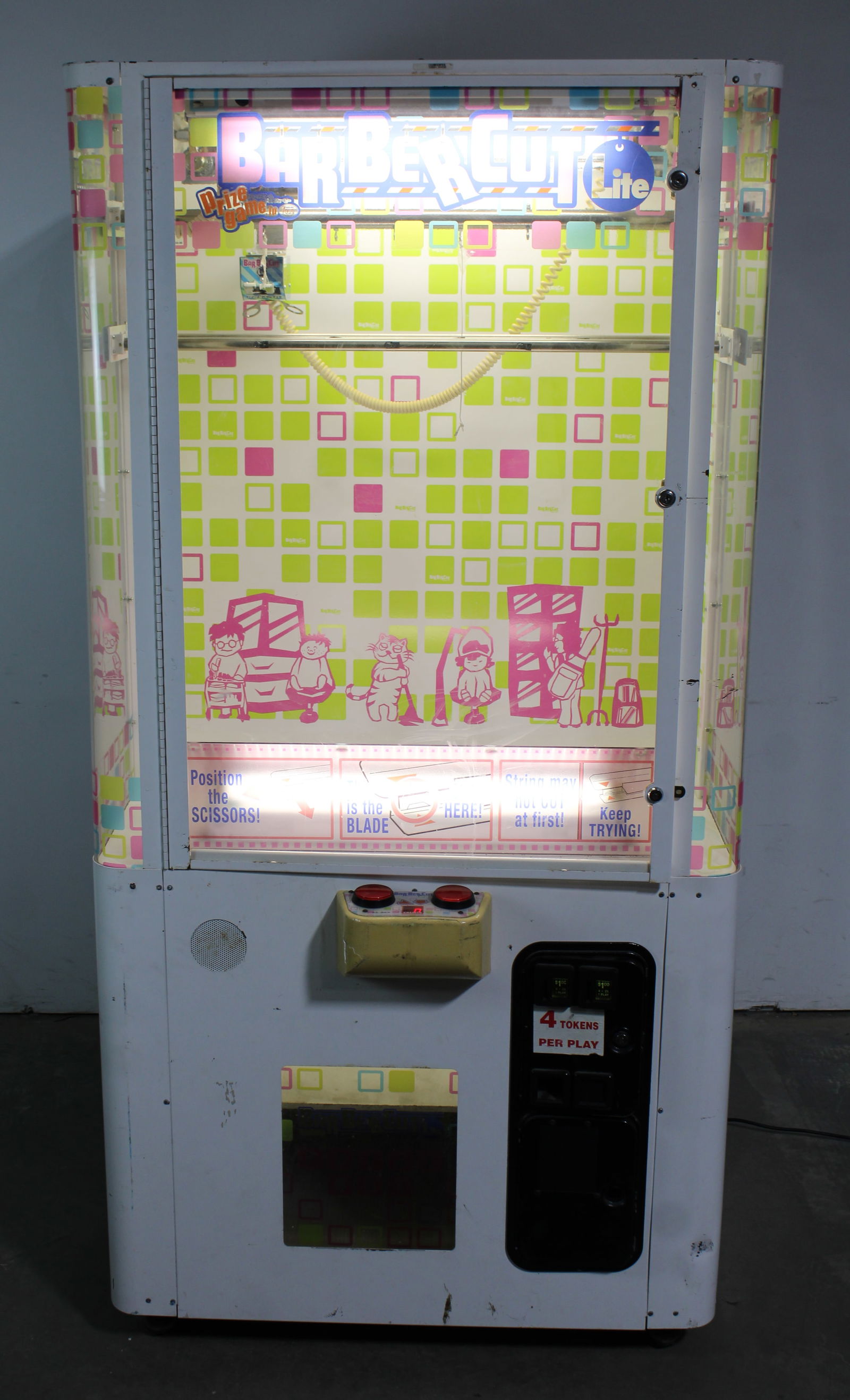 Barber Cut Lite Redemption Prize Arcade Game (1 of 3)