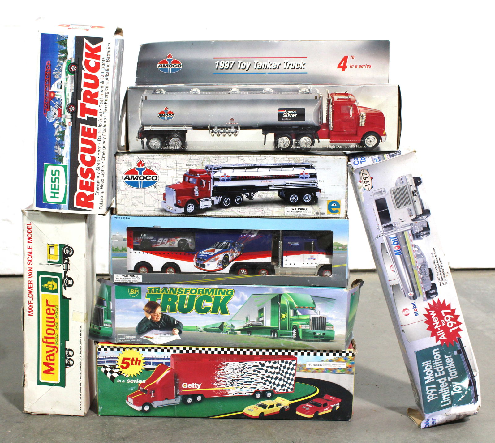 Die Cast Trucks incl. Hess (1 of 1)